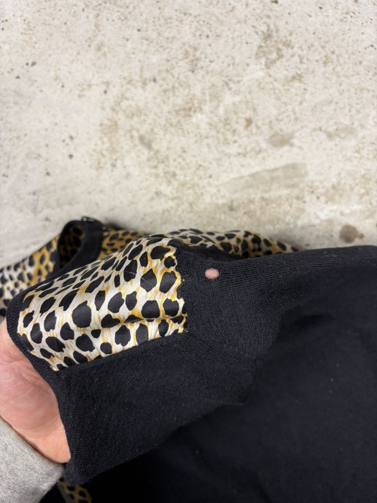 Dolce & Gabbana Dolce & Gabbana Leopard Print Silk & Wool Cardigan Sweater Size S / US 4 / IT 40 - 14 Thumbnail