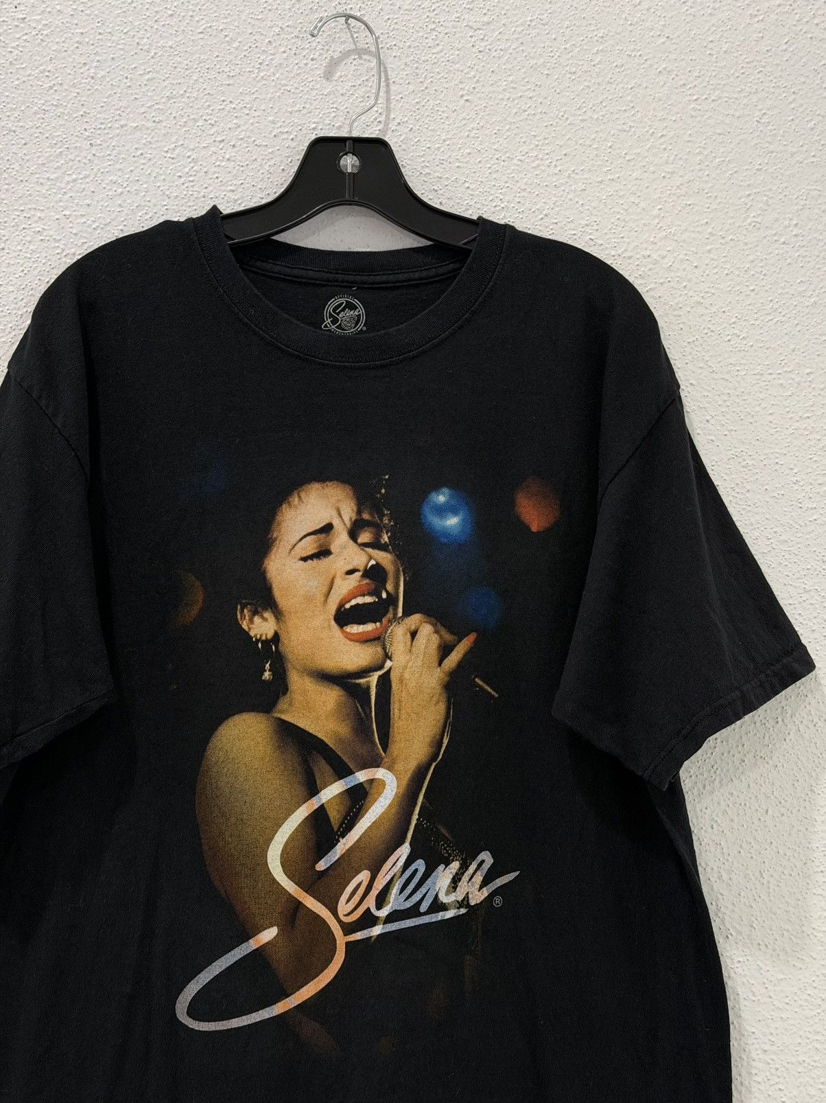 Rap Tees Selena Quintanilla Graphic T Shirt Official Merch Size Large Size US L / EU 52-54 / 3 - 2 Thumbnail