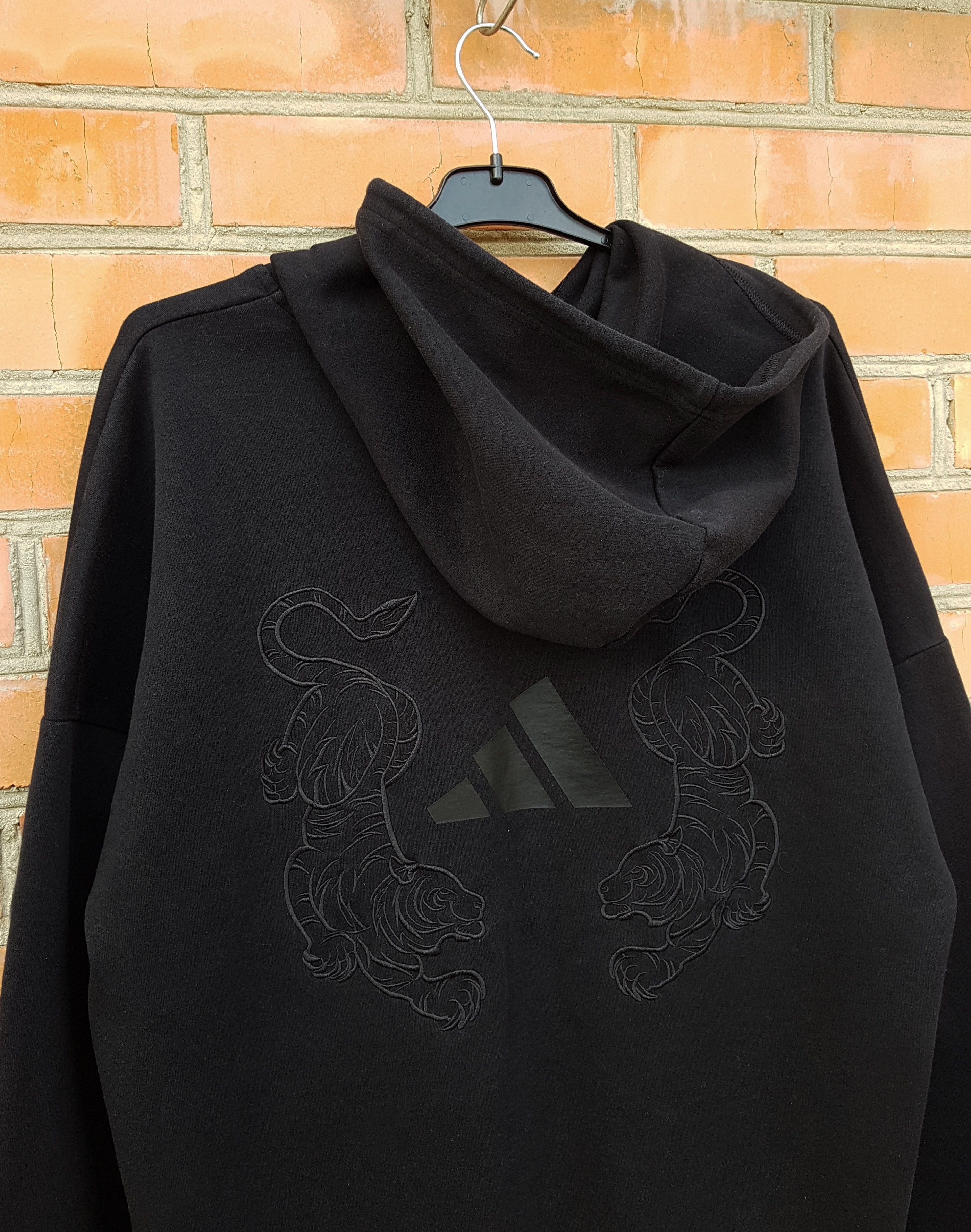 Adidas Adidas Athletics Oh Slogan Tiger Urban Hoodie Loose Fit Size US L / EU 52-54 / 3 - 2 Thumbnail