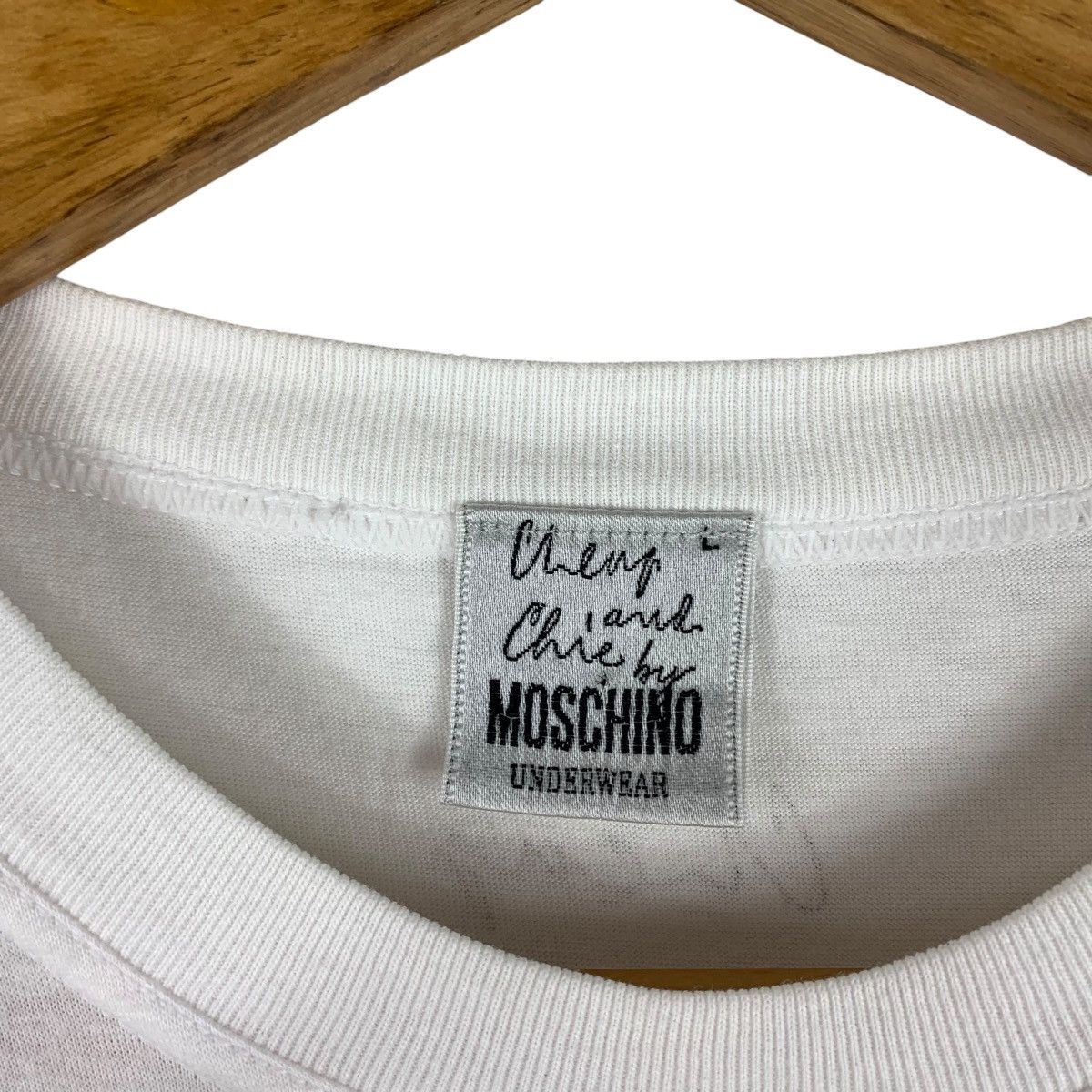 Moschino × Vintage Vintage MOSCHINO Underwear heart printed designer tee Size US L / EU 52-54 / 3 - 3 Thumbnail
