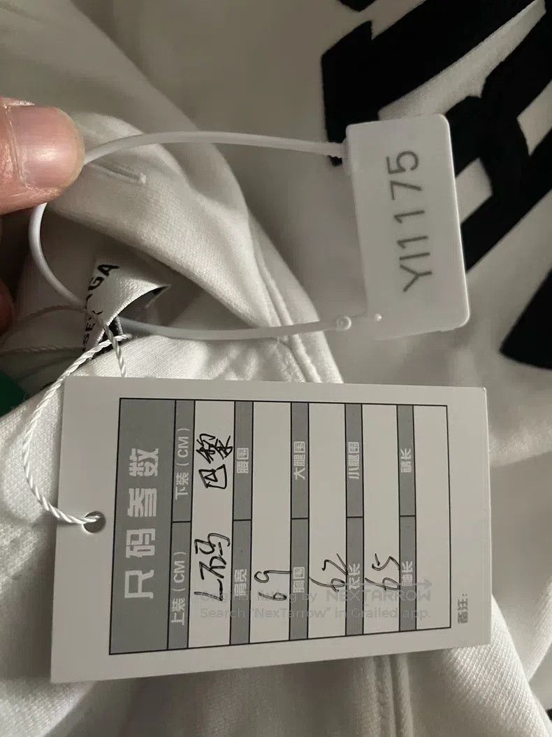 Balenciaga Balenciaga Sweatshirt Size US S / EU 44-46 / 1 - 6 Thumbnail