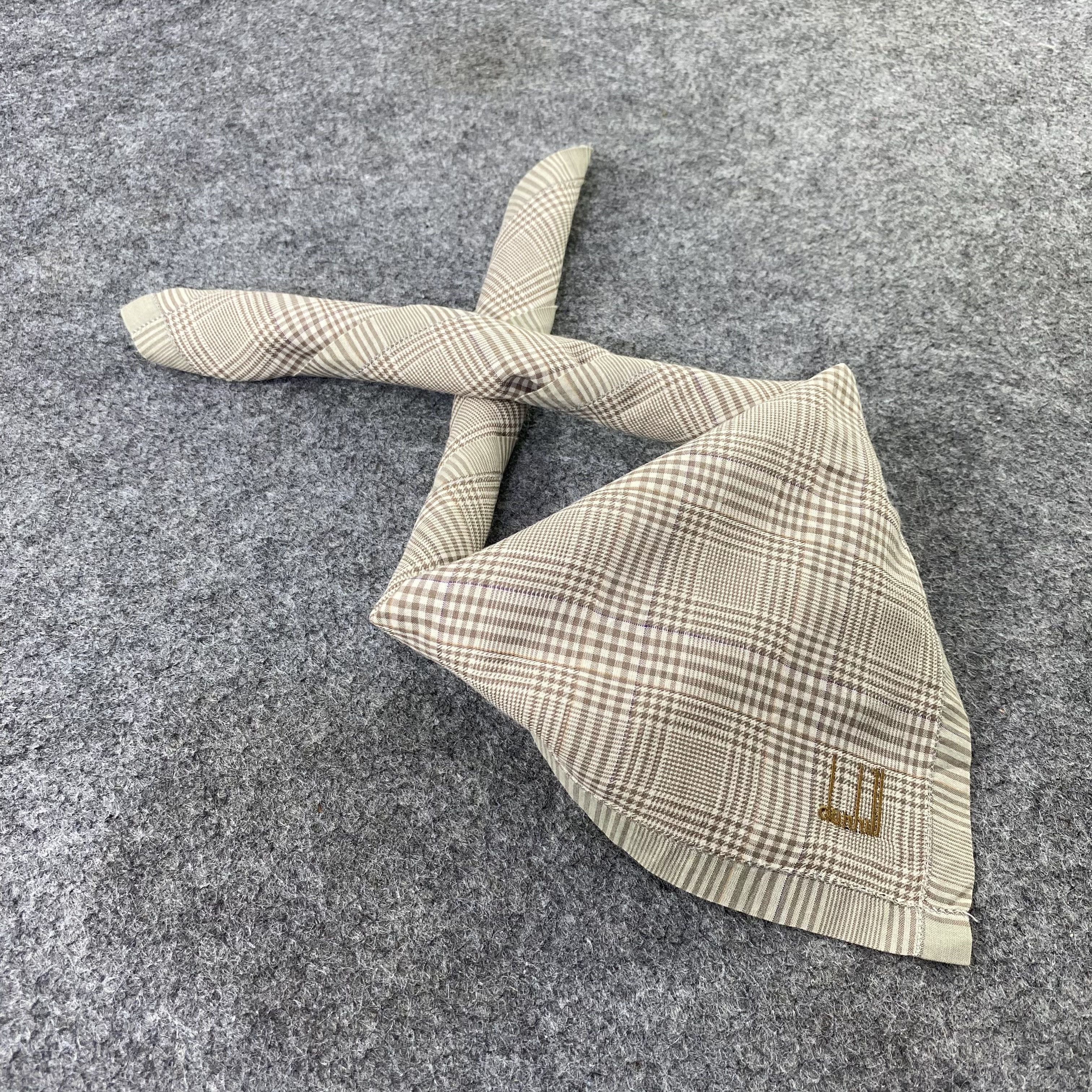 Alfred Dunhill Alfred Dunhill Handkerchief / Bandana / Neckerchief-B1269 Size ONE SIZE - 1 Thumbnail