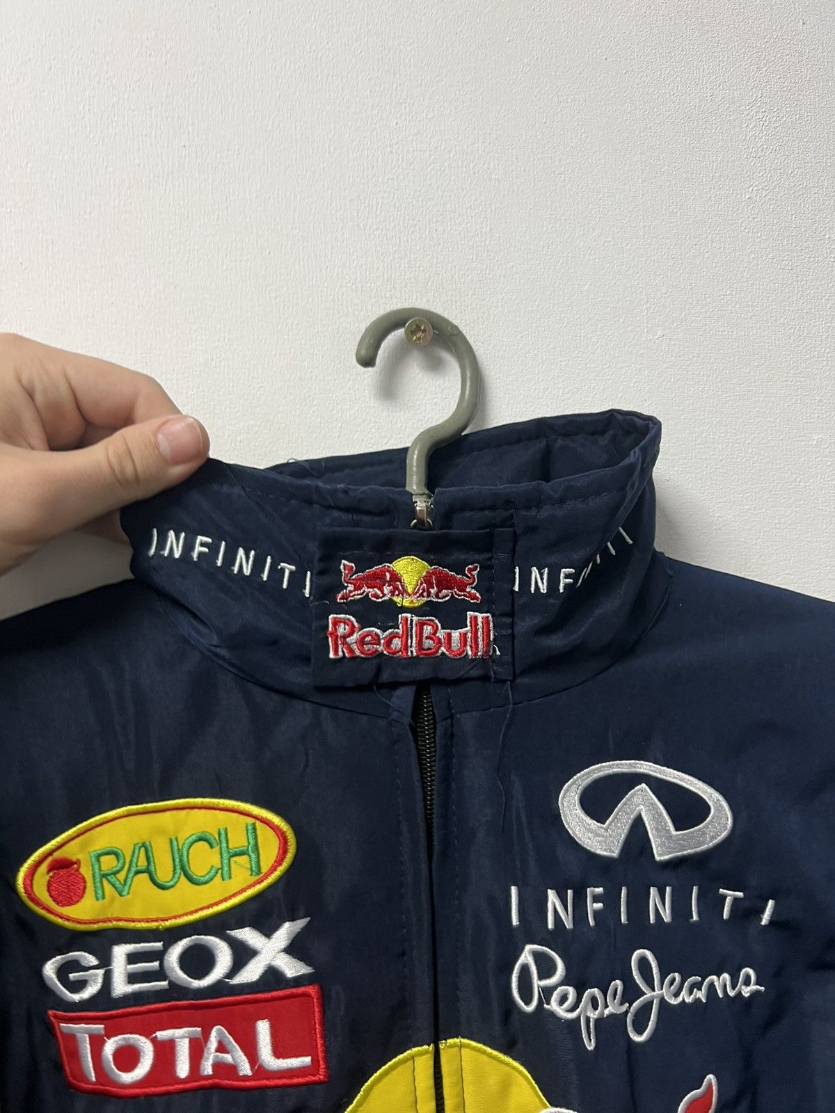 Formula 1 Vintage Racing Jacket Red Bull Infinity Pepe Jeans NASCAR Size US L / EU 52-54 / 3 - 5 Thumbnail