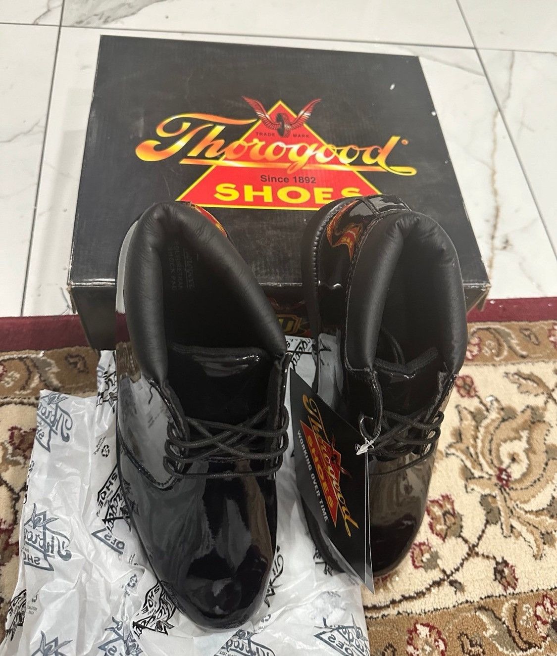 Thorogood New THOROGOOD US MEN'S POROMERIC ACADEMY HIGH GLOSS CHUKKA Size US 9 / EU 42 - 6 Thumbnail