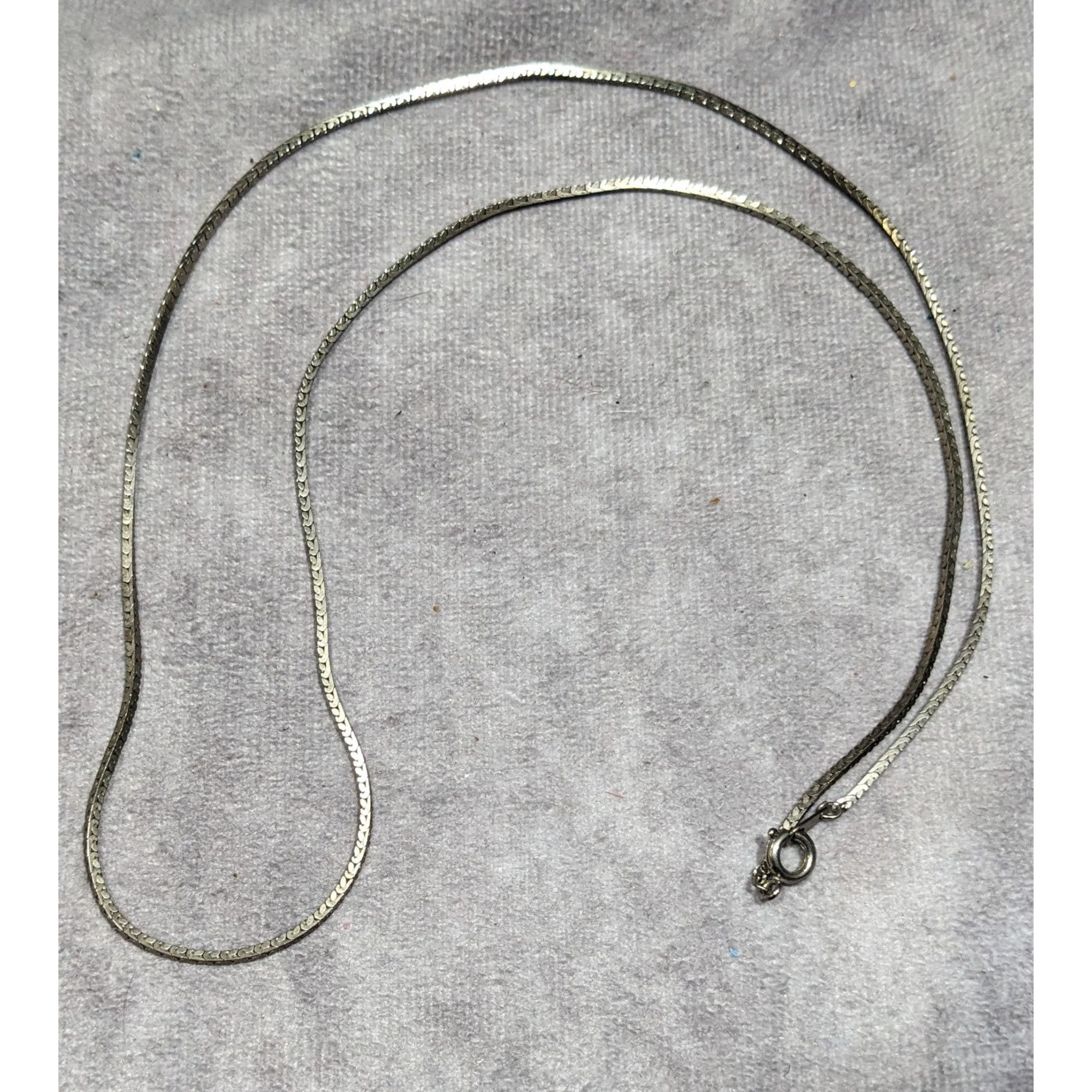 Other Classic Silver Tone Rectangular Chain Necklace Size ONE SIZE - 4 Thumbnail