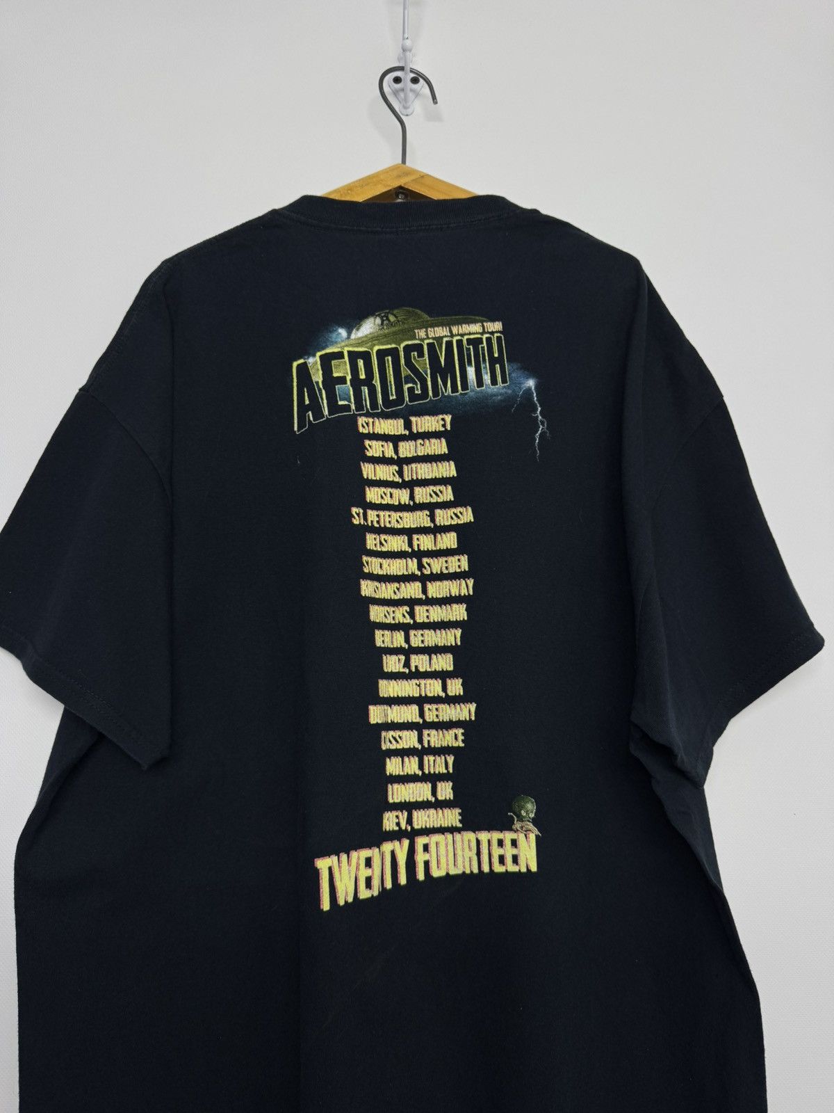 Gildan Aerosmith The Global Warming Tour 2014 T Shirt Size US XL / EU 56 / 4 - 2 Thumbnail