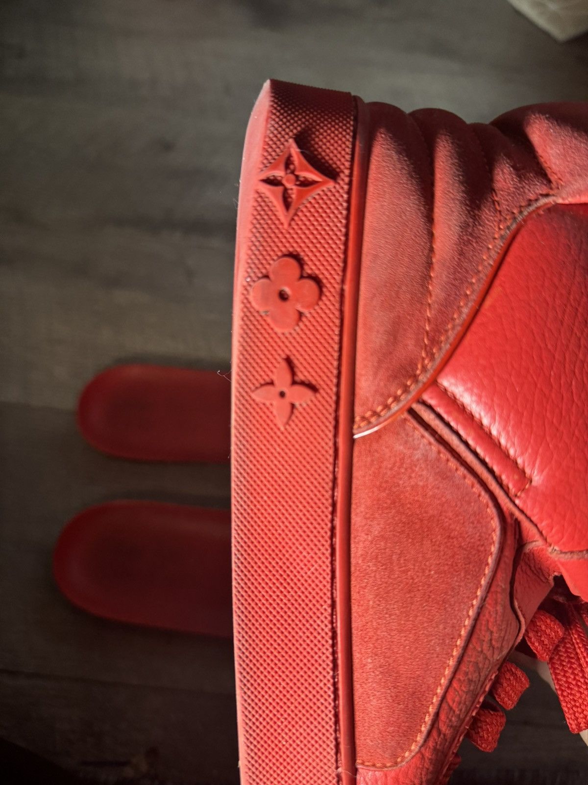 Kanye West × Louis Vuitton Used LV Louis Vuitton Kanye West Don Red Low U.S.: 8.5-9 Size US 7 / EU 40 - 7 Thumbnail