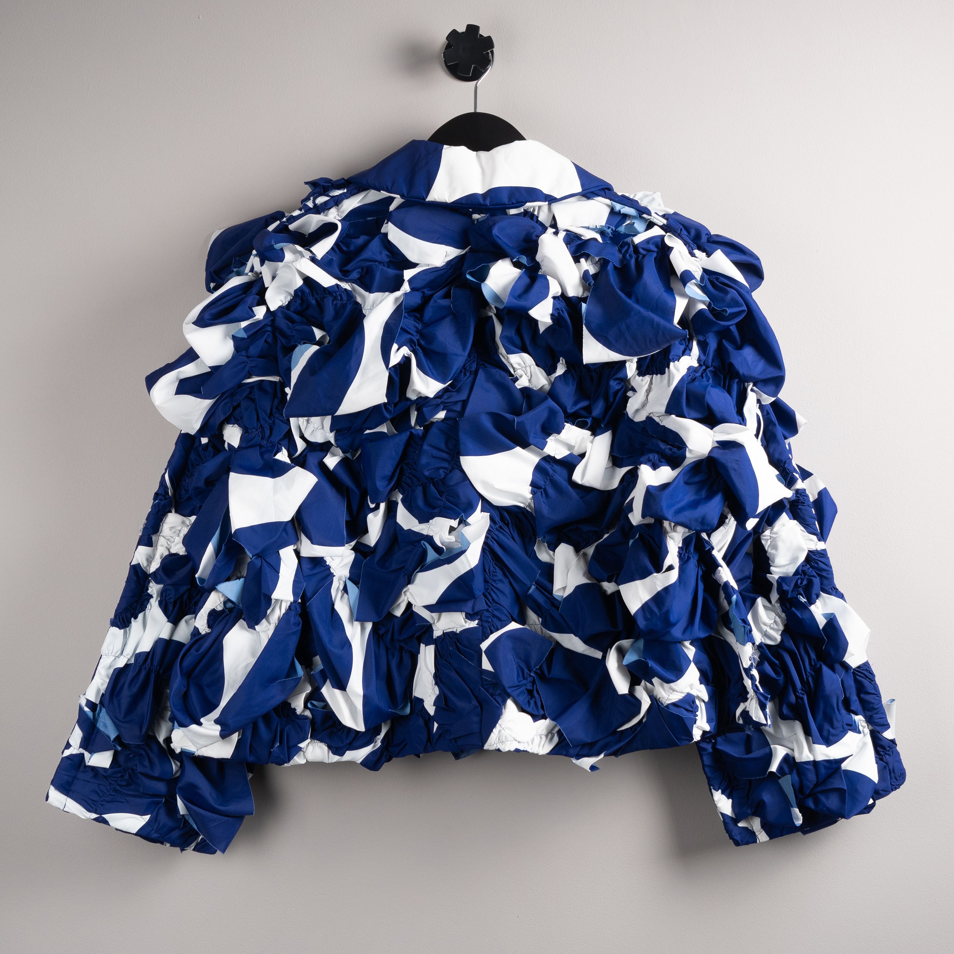 Comme des Garcons Comme Des Garcons SS24 Ruffle Jacket White/Blue Size XS / US 0-2 / IT 36-38 - 2 Thumbnail