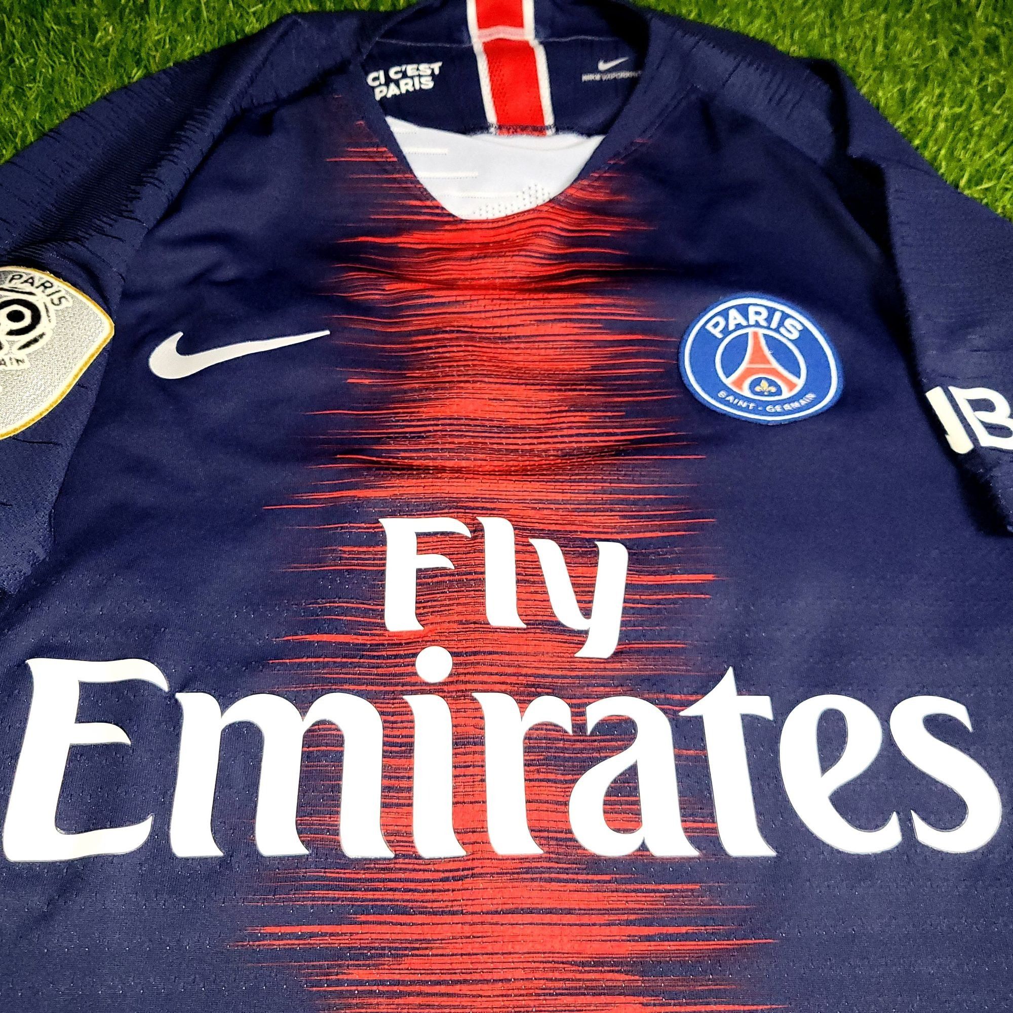Nike Mbappe Psg PLAYER ISSUE 2018 2019 Soccer Jersey M Size US M / EU 48-50 / 2 - 3 Thumbnail