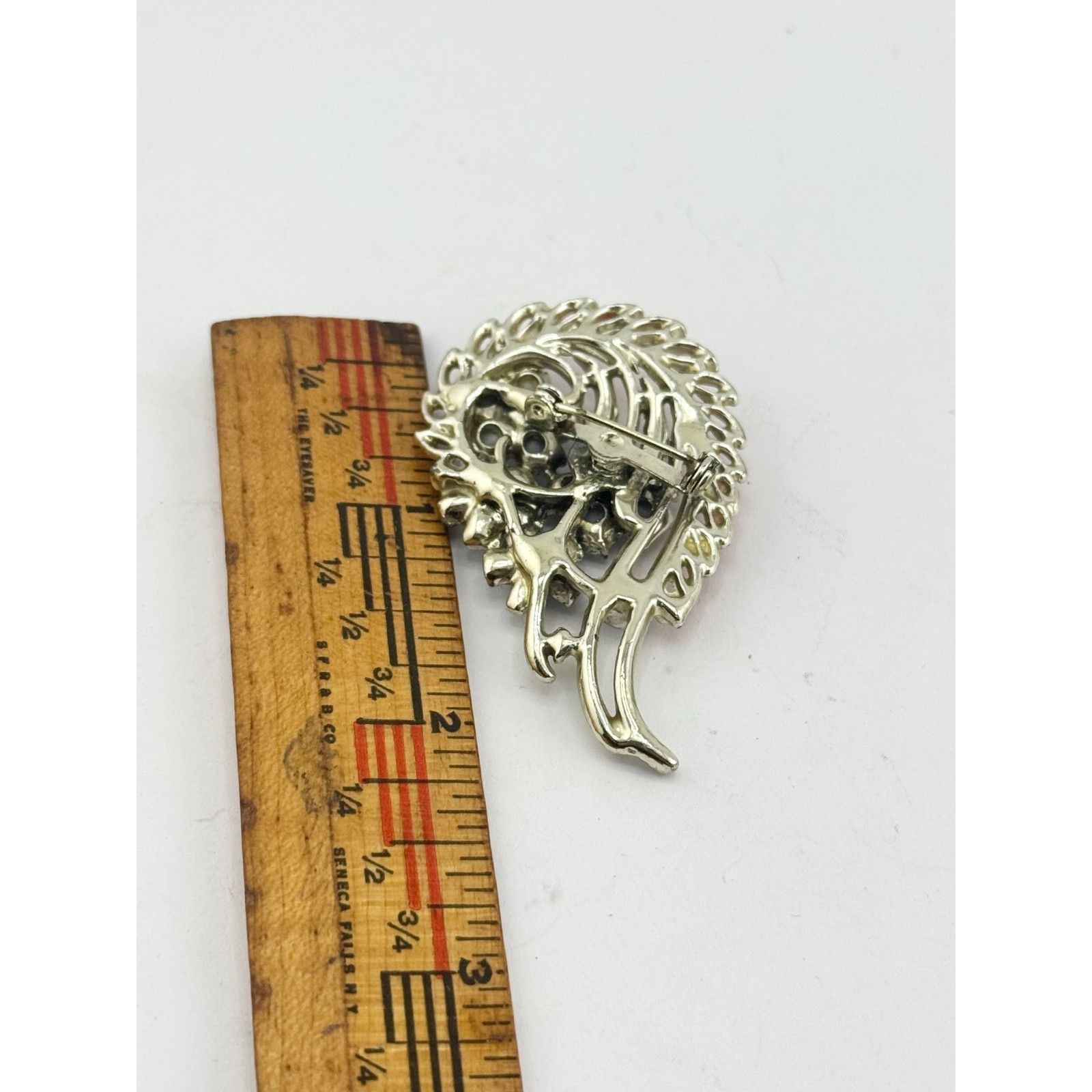 Vintage Vintage enamel rhinestone flower brooch pin Size ONE SIZE - 4 Thumbnail