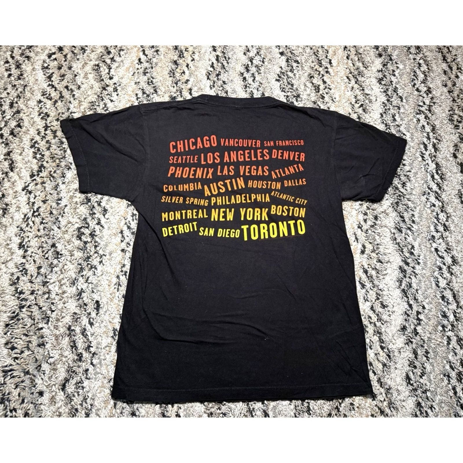 Tultex Deadmau5 Meowingtons Hax Tour Music Concert Merch Small Graphic T-Shirt Mens Black Size US S / EU 44-46 / 1 - 4 Thumbnail