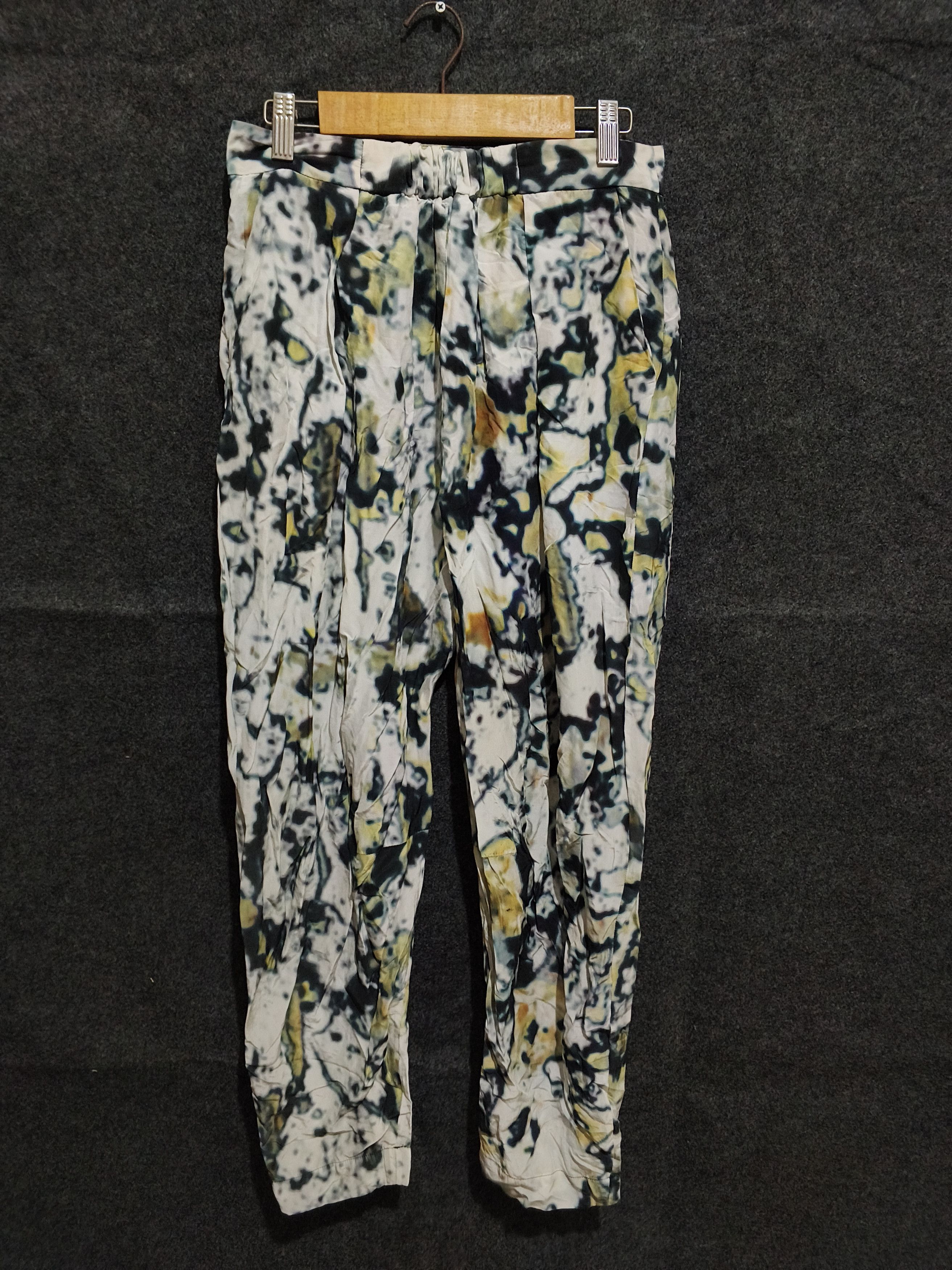 Vivienne Westwood Vivienne Westwood Silk Pants abstract Printing Size 26" / US 2 / IT 38 - 1 Thumbnail