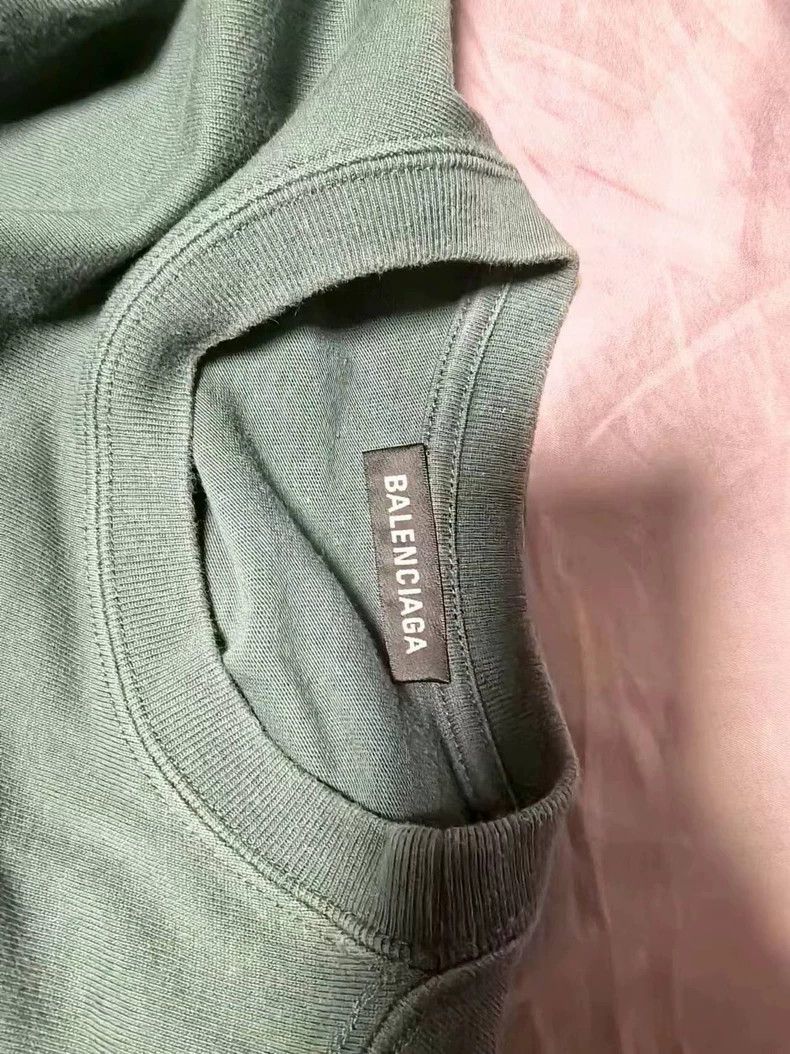 Balenciaga Balenciaga Dark green back logo short sleeve Size US S / EU 44-46 / 1 - 4 Thumbnail