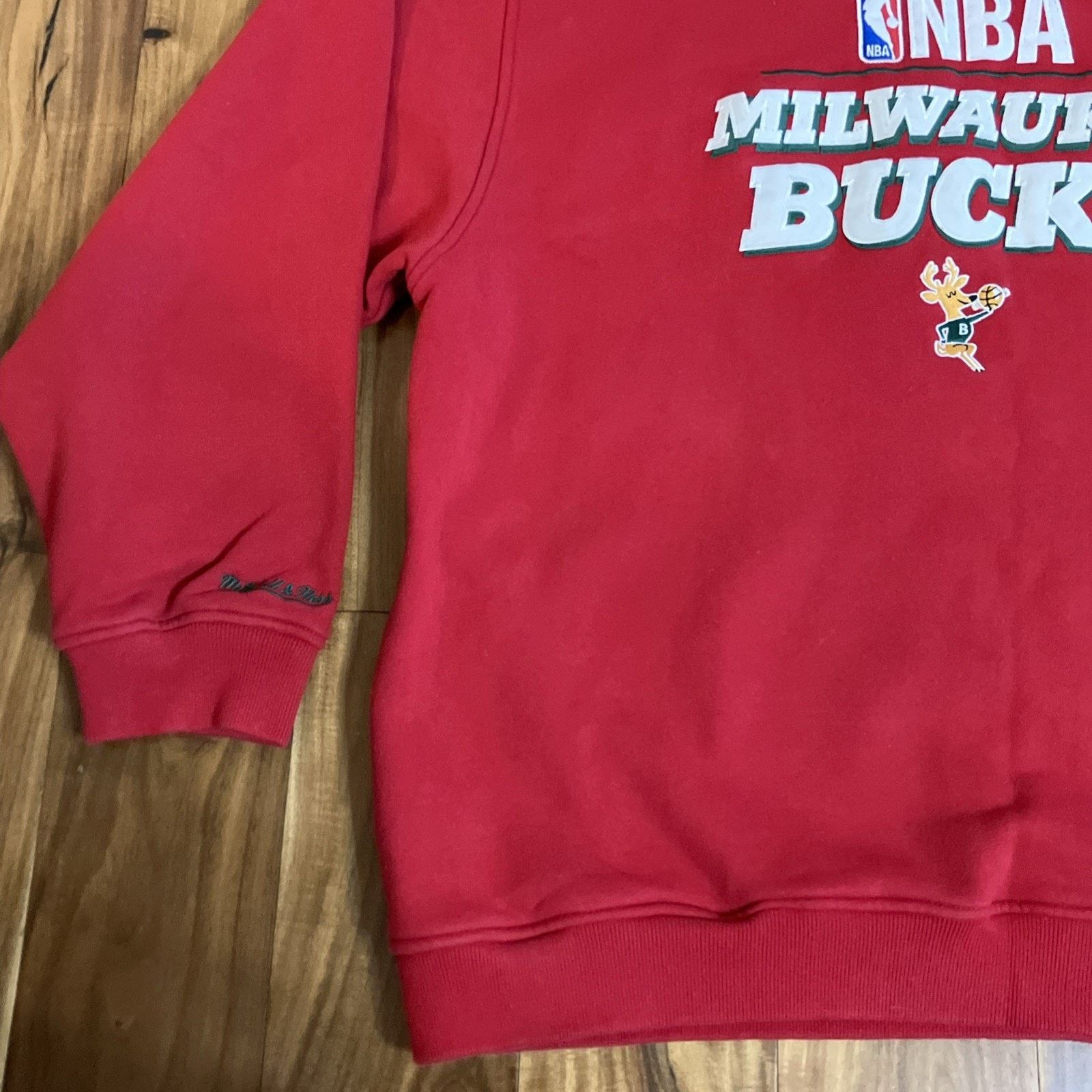 Mitchell & Ness Vtg Milwaukee Bucks Sweatshirt Mens 3XL Embroidered Crewneck Size US XXL / EU 58 / 5 - 9 Thumbnail
