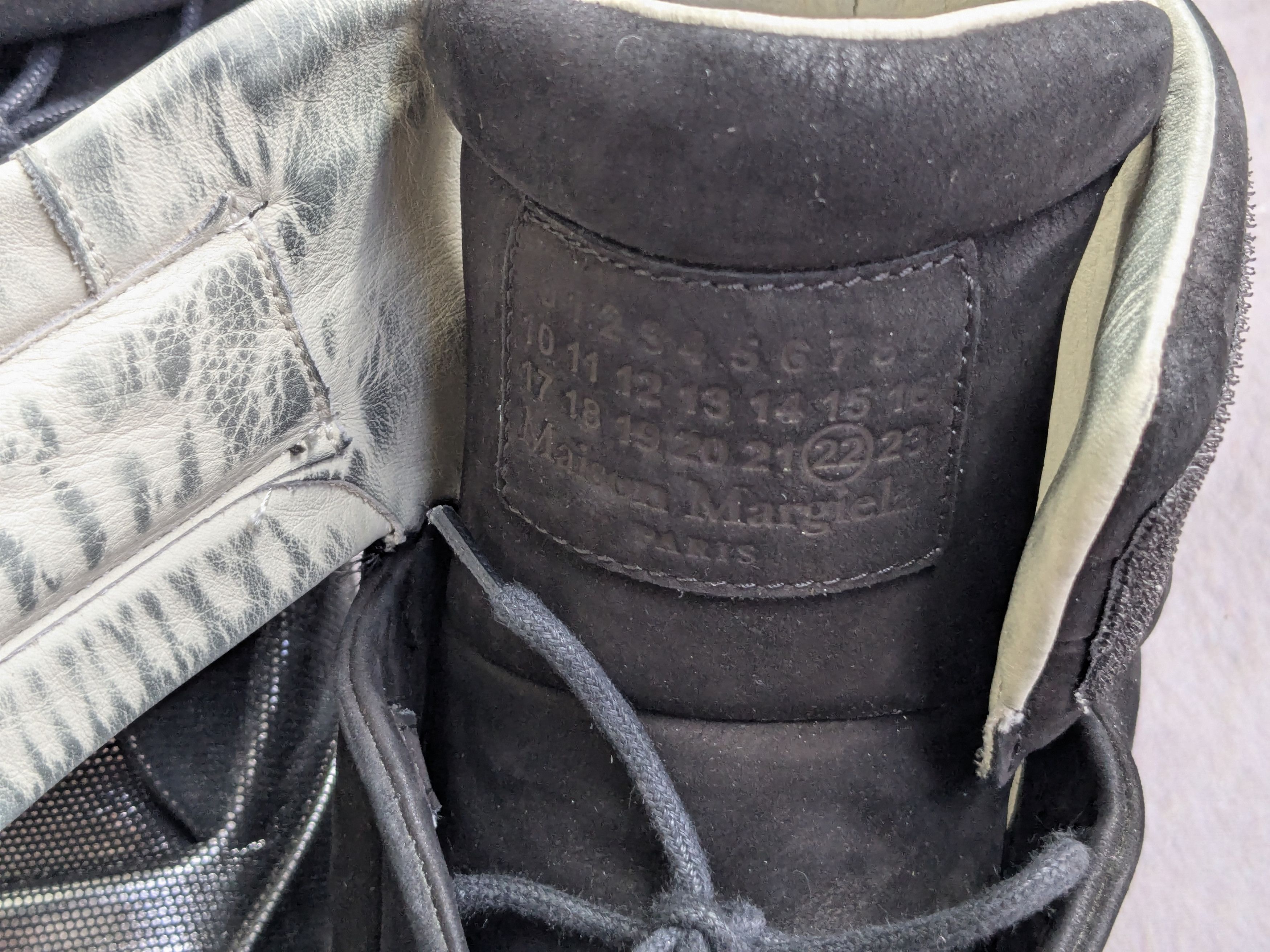 Maison Margiela Maison Margiela Future Sneakers Black Silver 8 41 Suede Size US 8 / EU 41 - 4 Thumbnail