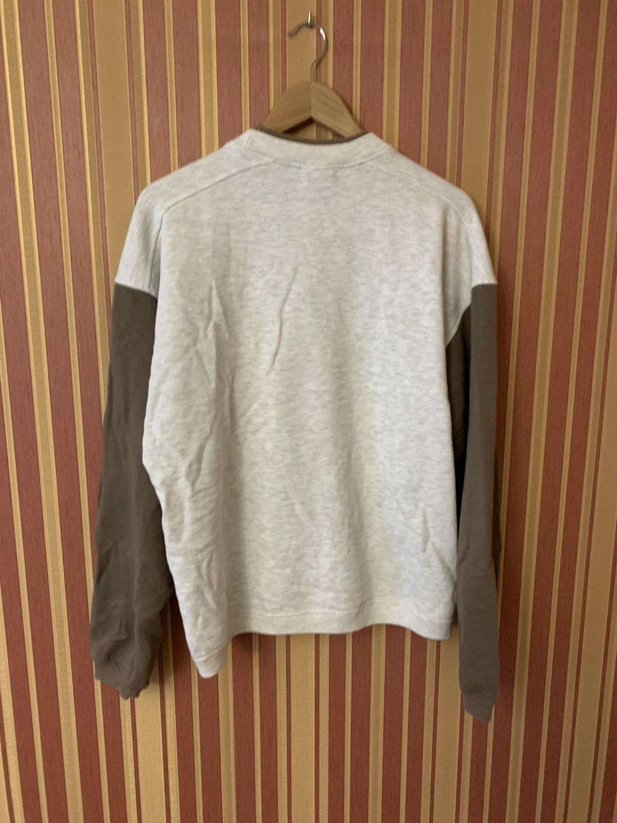 Vintage Vintage Nike USA Spell Out 90s Sweatshirt Crewneck Sweater Size US M / EU 48-50 / 2 - 7 Thumbnail