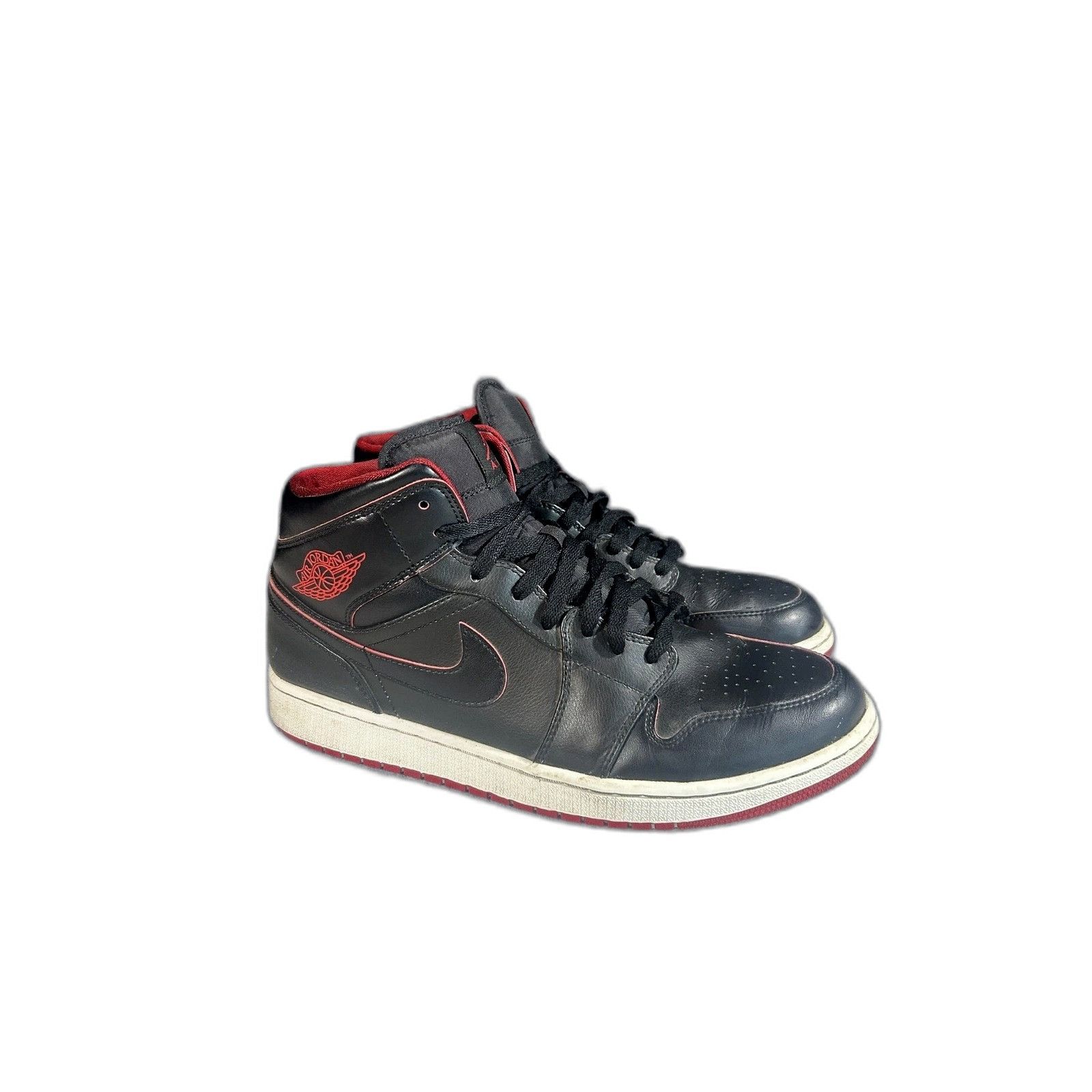 Jordan Brand Air Jordan 1 Mid Black Red 554724-028 Basketball Shoes Athle Size US 12 / EU 45 - 1 Thumbnail