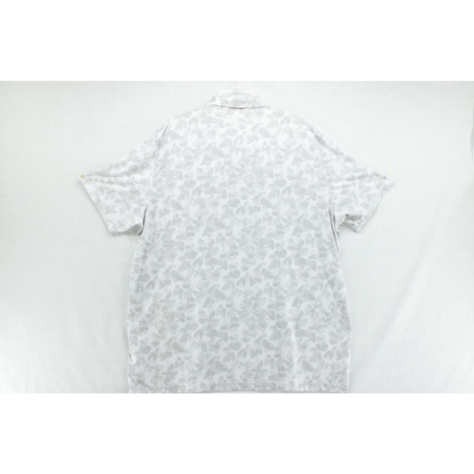 Adidas **Adidas Team Play 2XL Men's White Golf Polo Shirt** User: **Adidas Team Play 2XL White Men's Golf Polo Shirt** Size US XXL / EU 58 / 5 - 6 Thumbnail