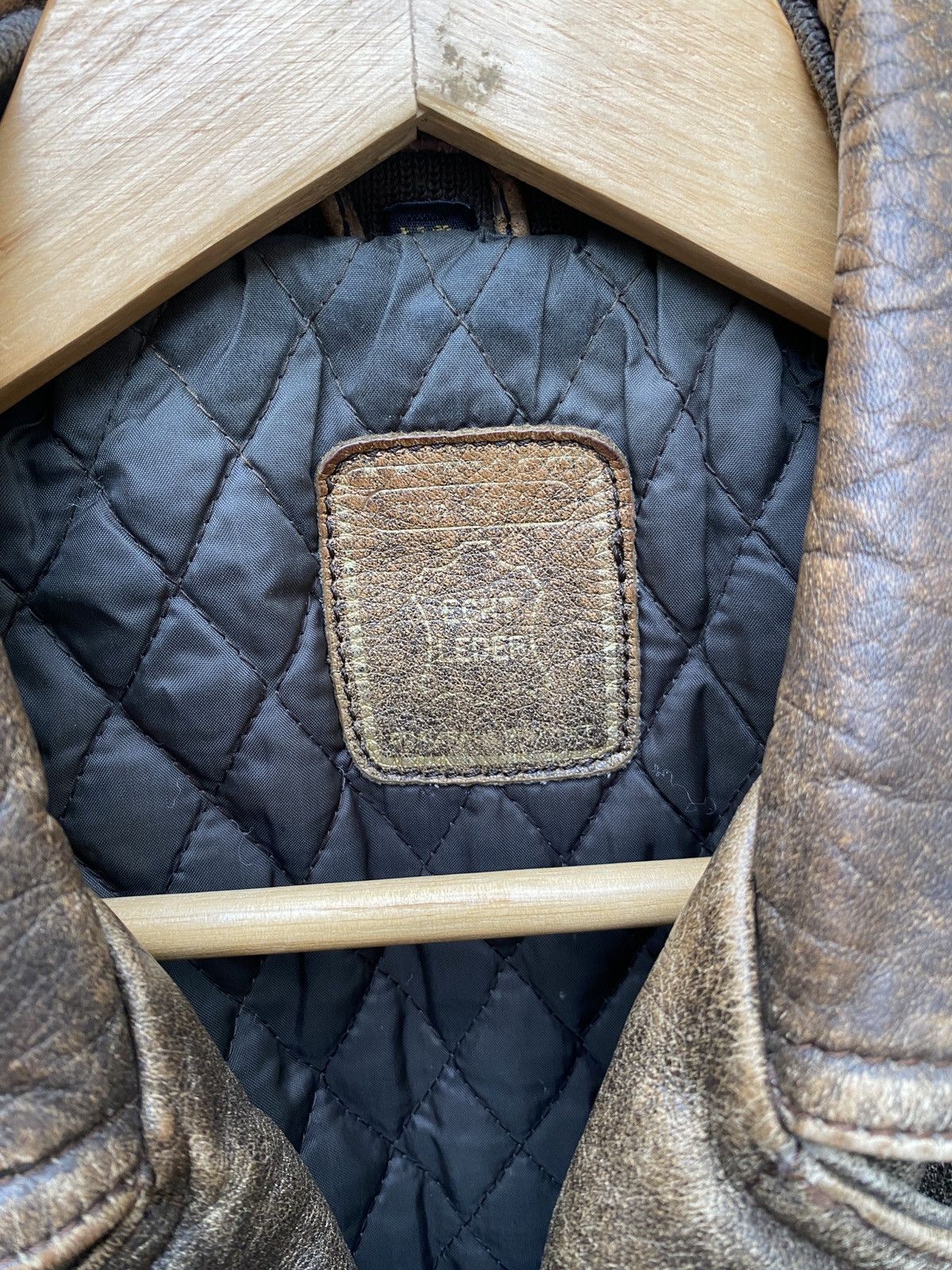 Vintage Rare Vintage 80s True Punk Distressed Leather Biker Jacket Size US M / EU 48-50 / 2 - 6 Thumbnail