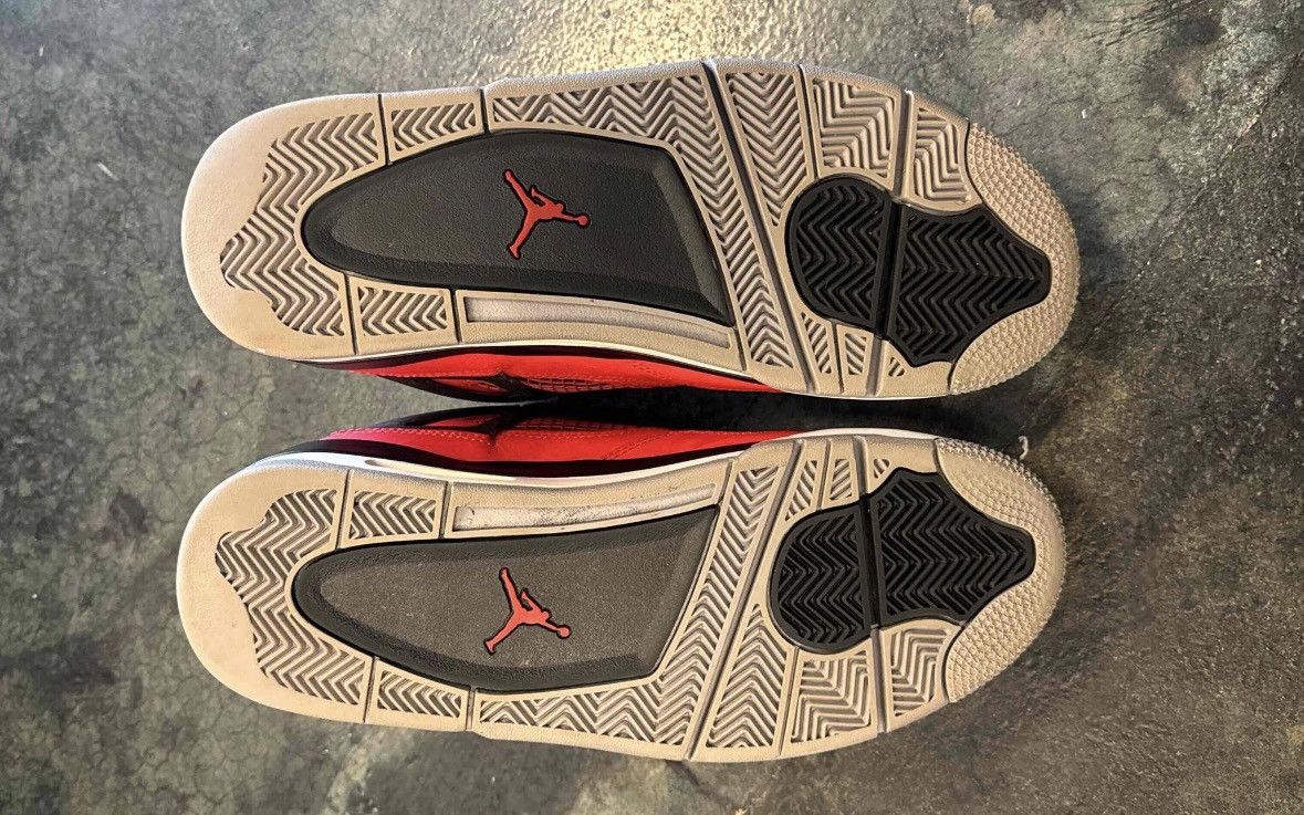 Jordan Brand Jordan 4 Toro Bravo Size US 10 / EU 43 - 5 Thumbnail