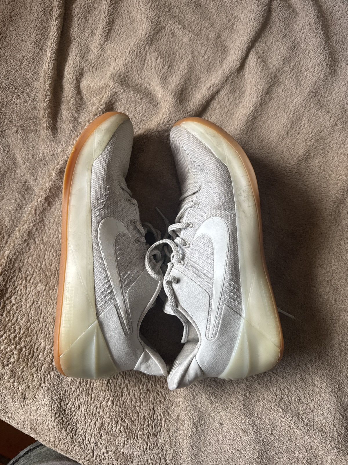 Nike Nike Kobe ad “light bone" basketball sneakers Size US 11 / EU 44 - 1 Thumbnail