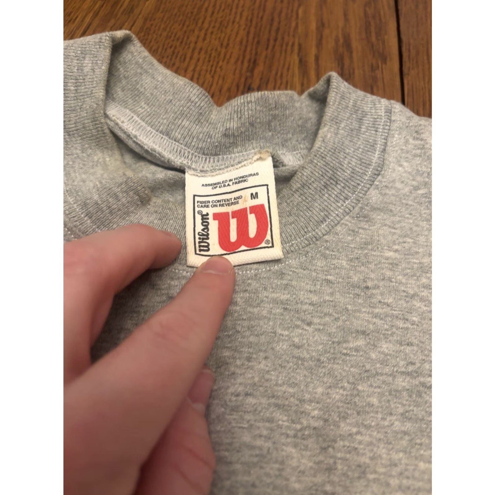 Wilson VINTAGE Wilson Sporting Goods Company Tank Top Sz M Crew Neck Sleeveless Cotton Gray 90s Made In Usa Mens T-Shirt Regular Fit 90s Theme Size US M / EU 48-50 / 2 - 2 Thumbnail