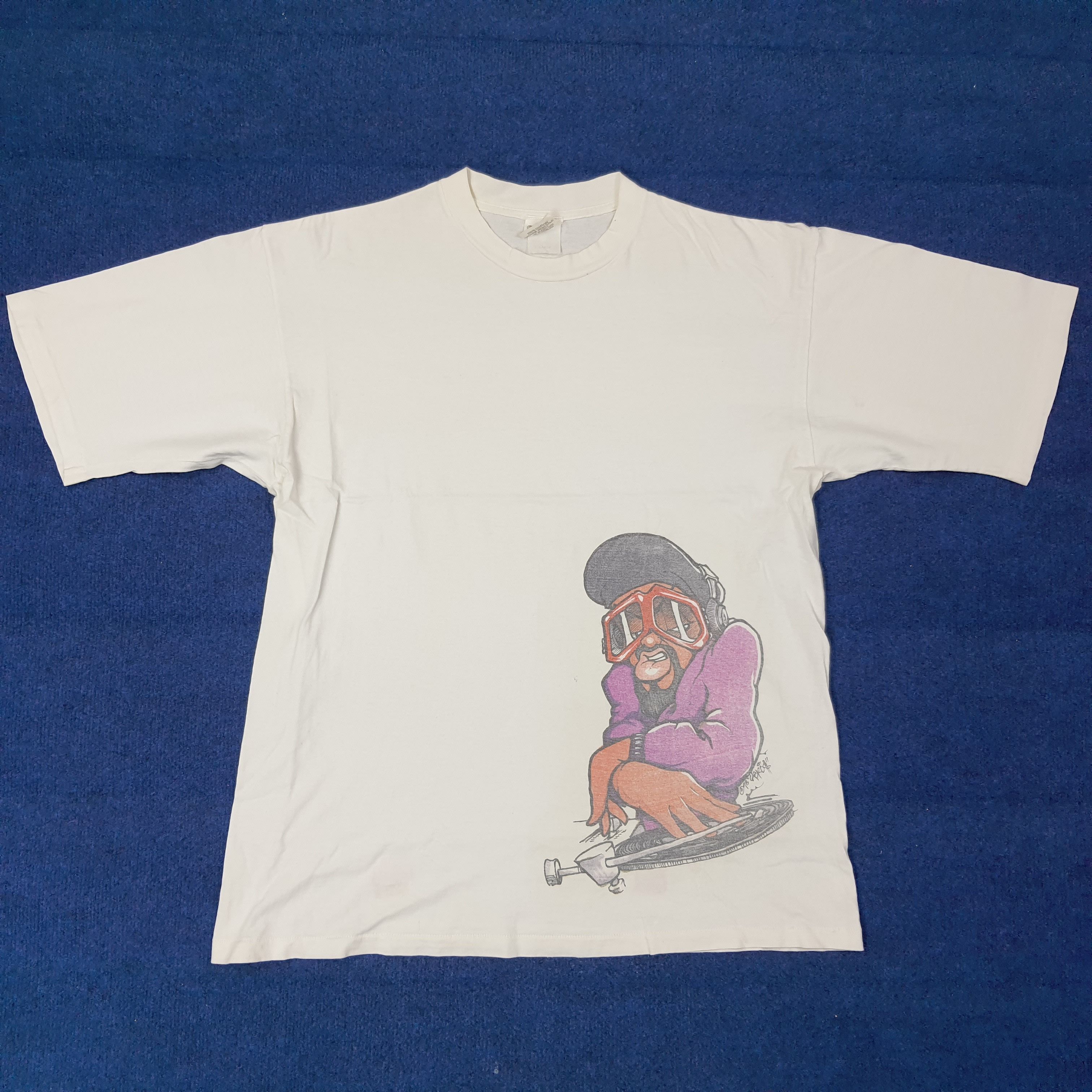 Vintage Vintage 90s Airbrush Hip Hop DJ Tshirt C267N40 Size US L / EU 52-54 / 3 - 1 Thumbnail