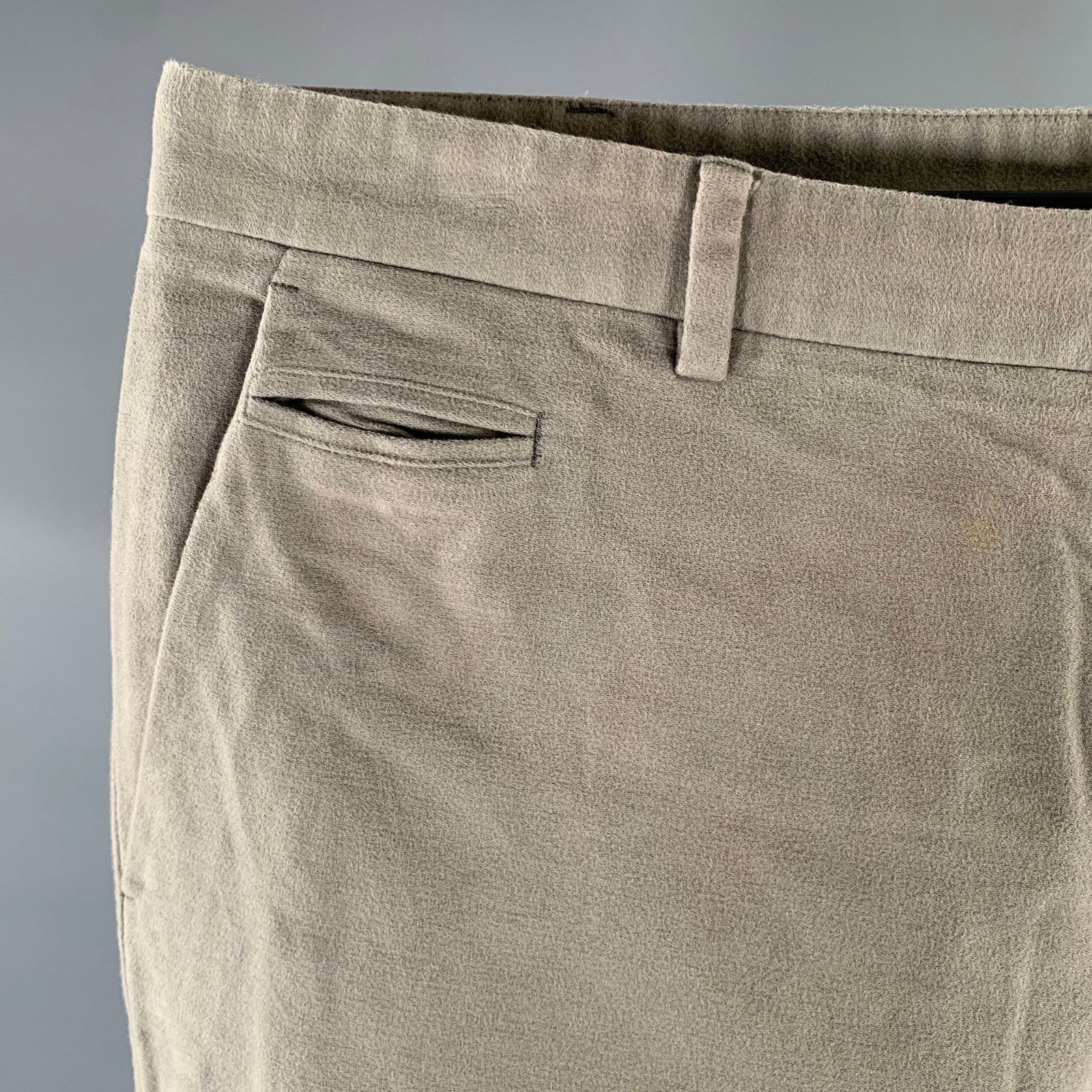 Maison Margiela MAISON MARGIELA Size 34 Grey Cotton Straight Casual Pants Size US 34 / EU 50 - 2 Thumbnail