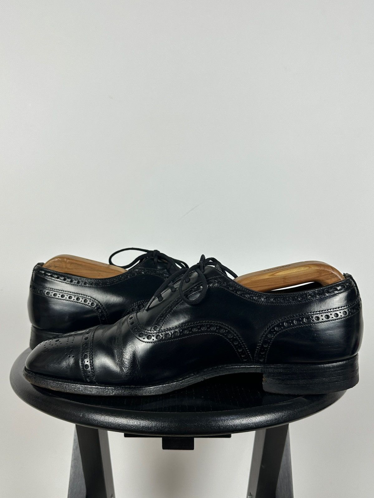 Church's Church’s Black Leather Oxford Brogue Dress England Shoes Size US 9.5 / EU 42-43 - 9 Thumbnail