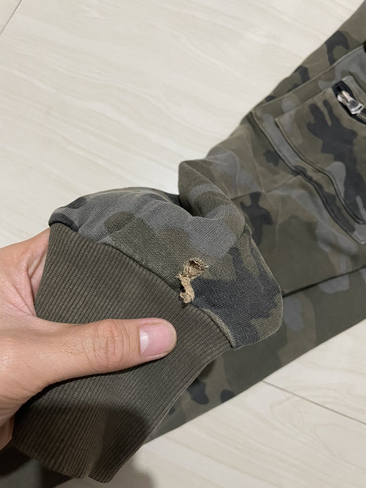 Dolce & Gabbana Jogers dolce & gabbana vintage camo Size US 32 / EU 48 - 3 Thumbnail