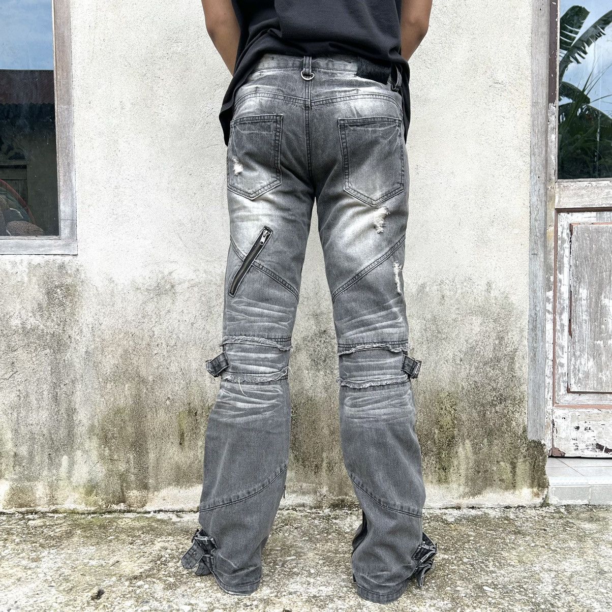 Japanese Brand Black Baccara Multizipper Distressed Bondage Flare Jeans Size US 30 / EU 46 - 12 Thumbnail
