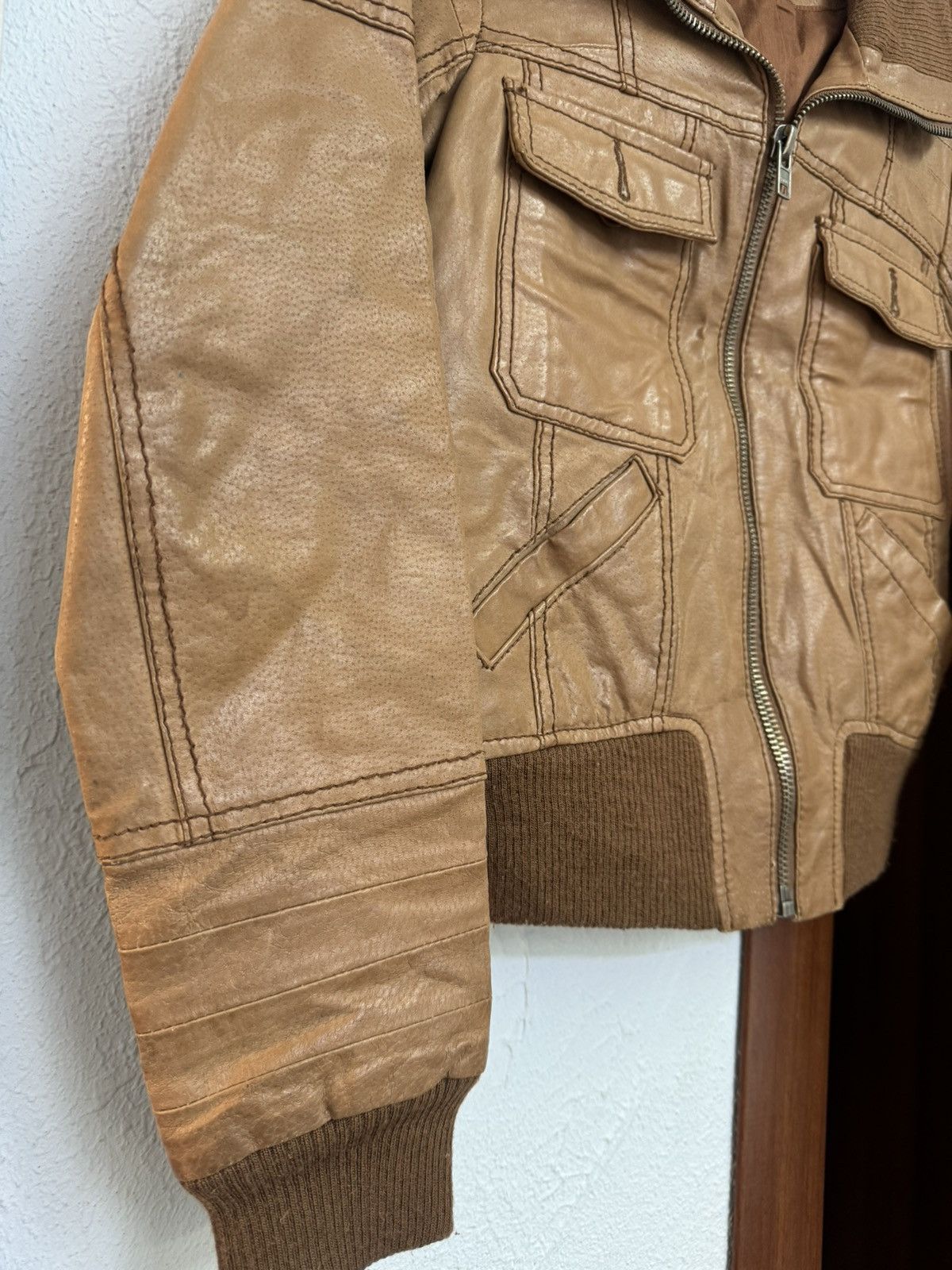 Junya Watanabe Vintage Stone Leather Undercover Style Cargo Bomber Jacket Size US S / EU 44-46 / 1 - 4 Thumbnail
