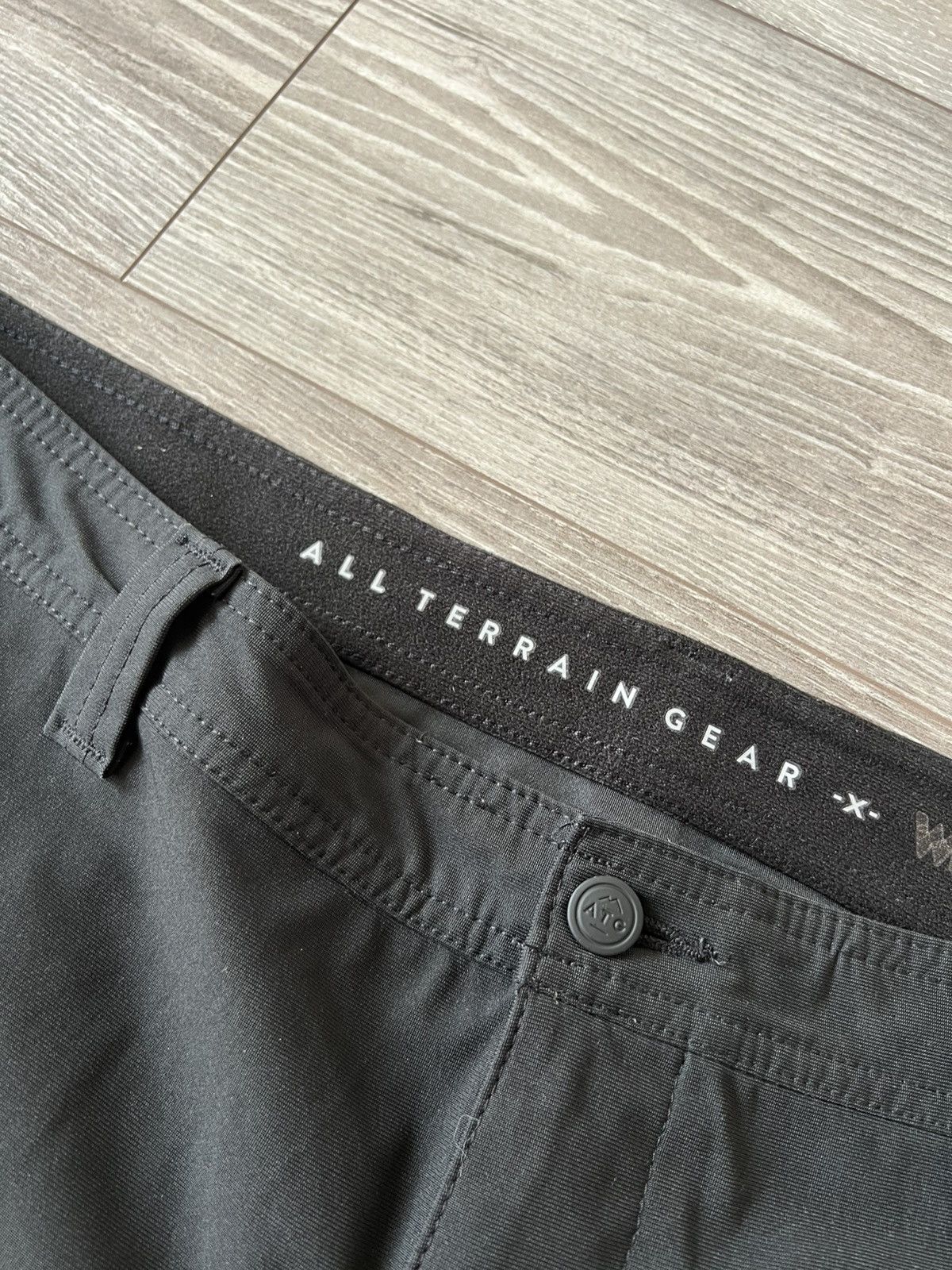 Wrangler ‼️Wrangler All Terrain Gear ATG Gorpcore Shorts‼️ Size US 37 - 11 Thumbnail