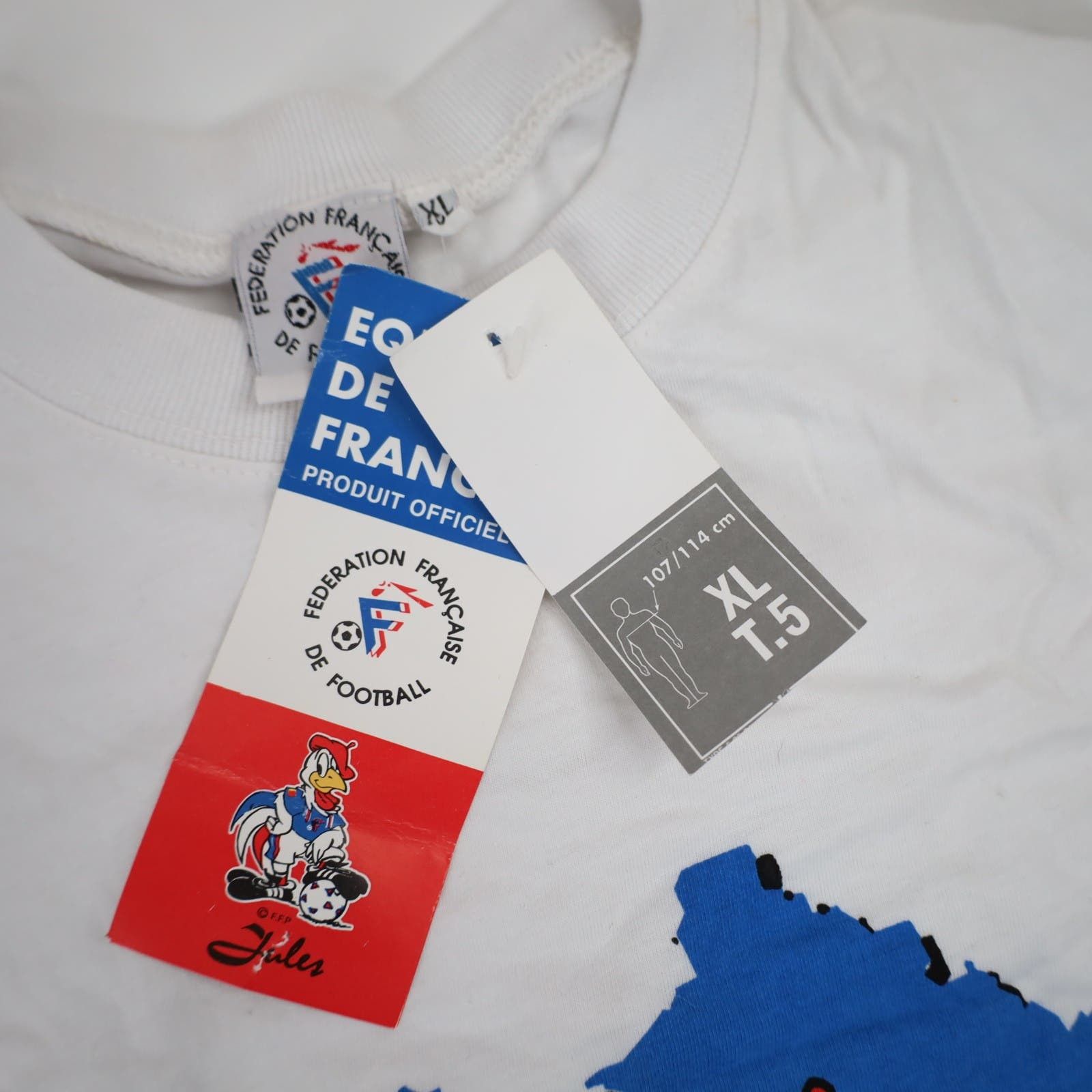 Vintage Vintage NWT Federation of France Football Graphic T Shirt Size US XL / EU 56 / 4 - 7 Thumbnail