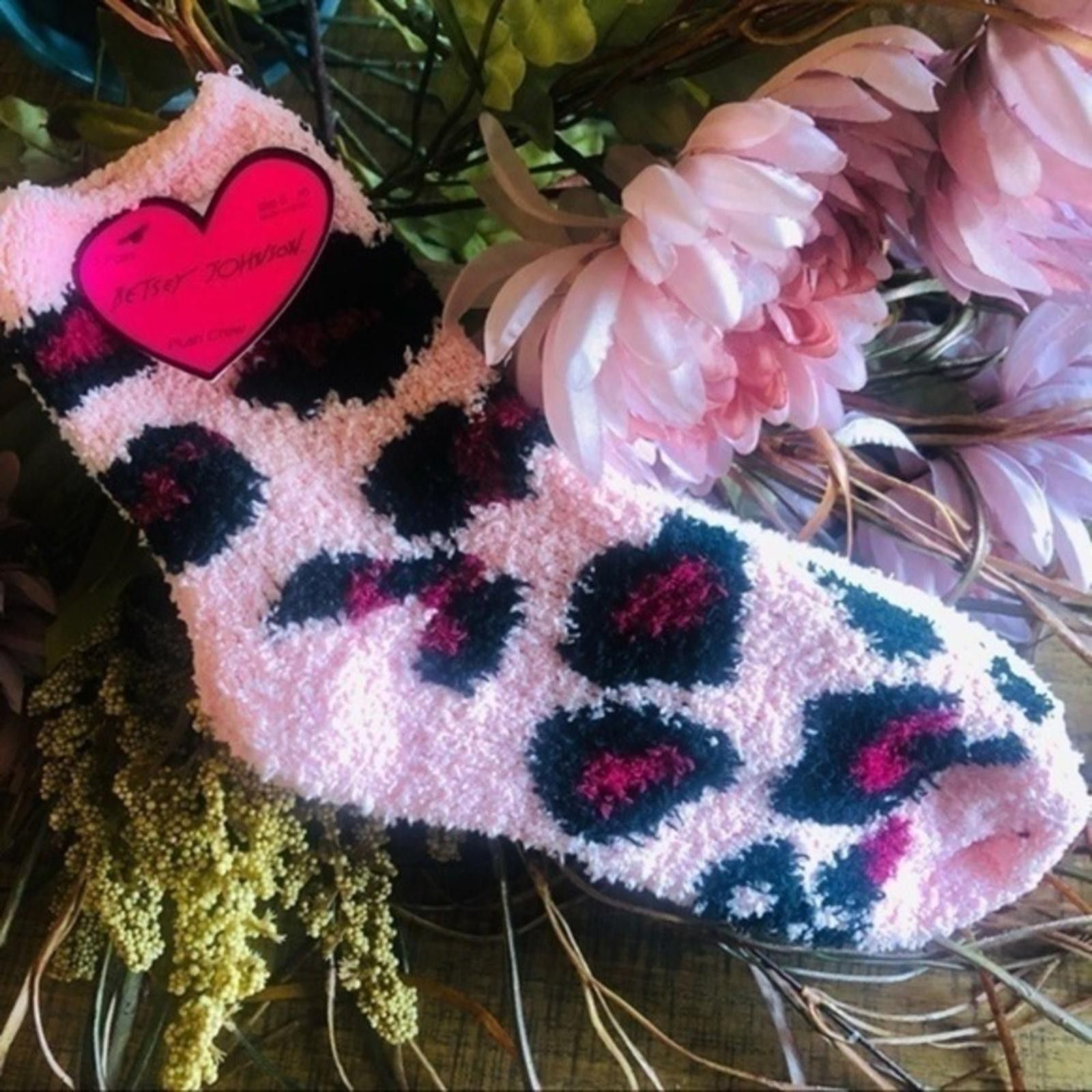 Betsey Johnson Betsey Johnson Plush Leopard 3 Pack NWT Size ONE SIZE - 1 Thumbnail