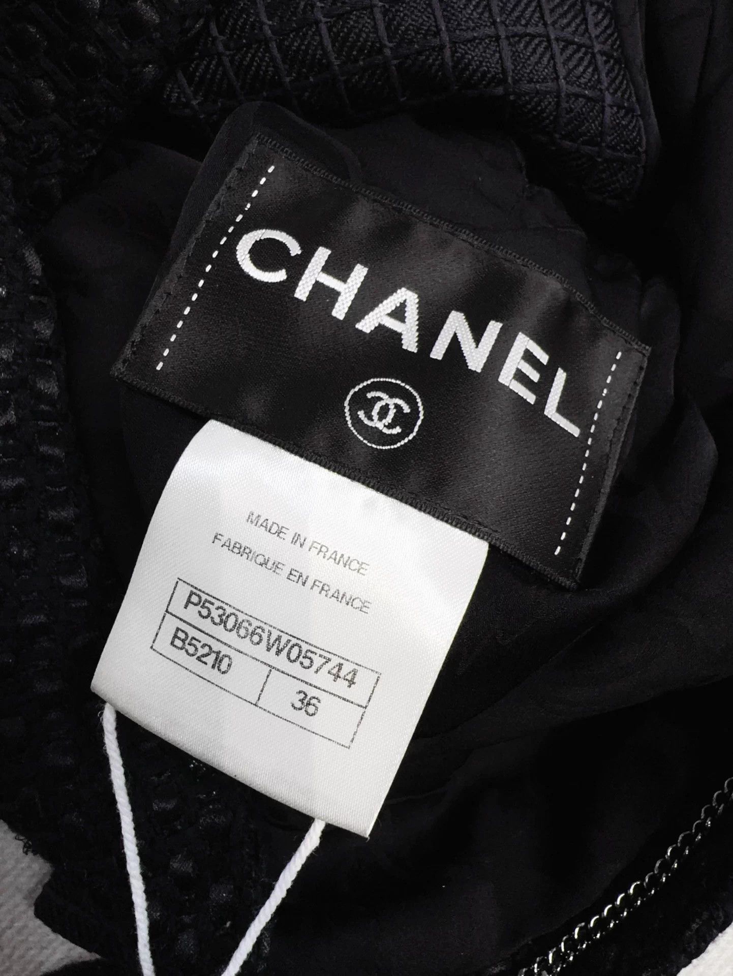 Chanel Chanel 16C Cruise Tweed DB Back Cutout Blazer 36 Size XS / US 0-2 / IT 36-38 - 7 Thumbnail