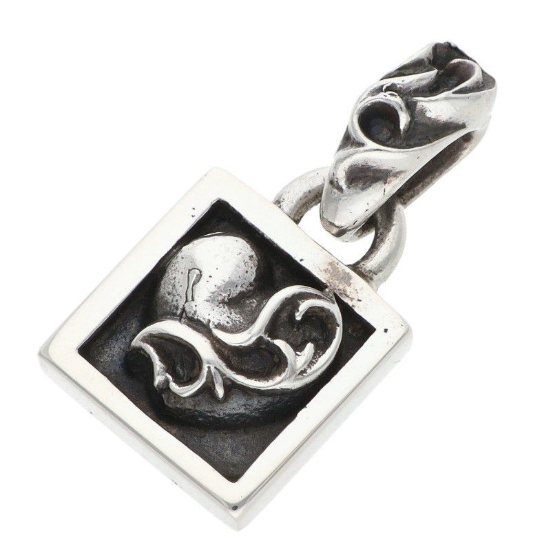 CHROME HEARTS ハート　RIP ペンダント Chrome Hearts Chrome Hearts R.I.P. Heart Pendant | Grailed