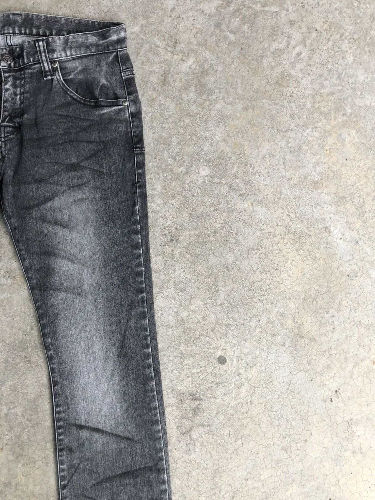 If Six Was Nine Tornado Mart Flared Jeans Distressed Jeans Size US 29 - 5 Thumbnail