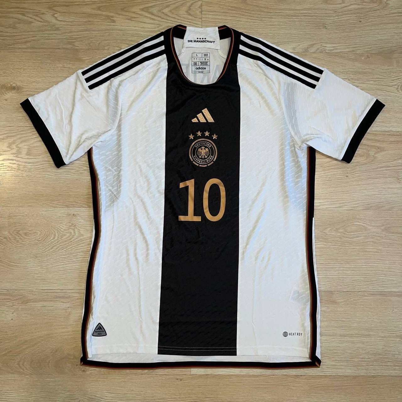Adidas GERMANY ADIDAS 2022 WORLD CUP PLAYER ISSUE HOME JERSEY Size US L / EU 52-54 / 3 - 1 Thumbnail