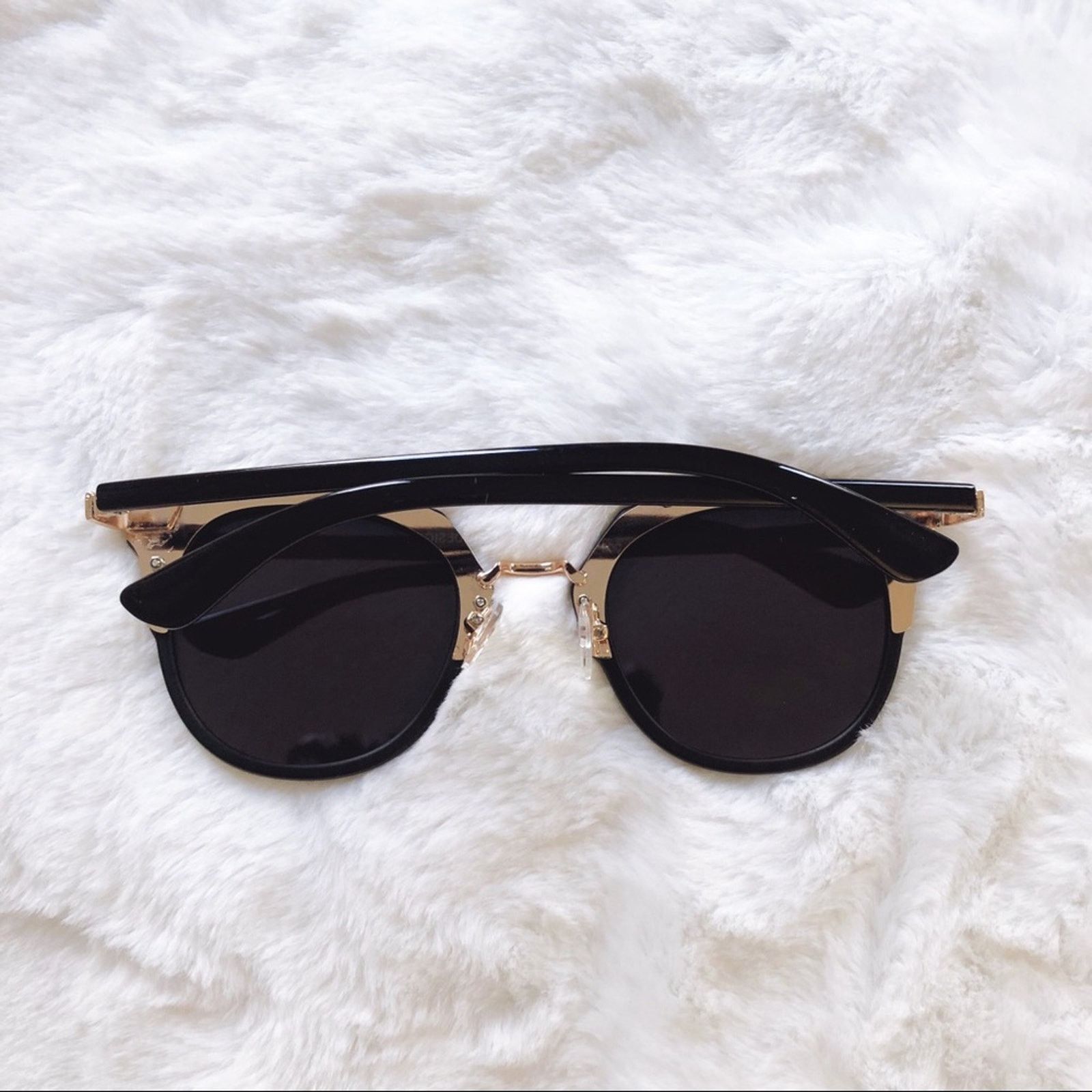 Other Taylor Blue & Black Brow Bar Sunglasses Size ONE SIZE - 10 Thumbnail