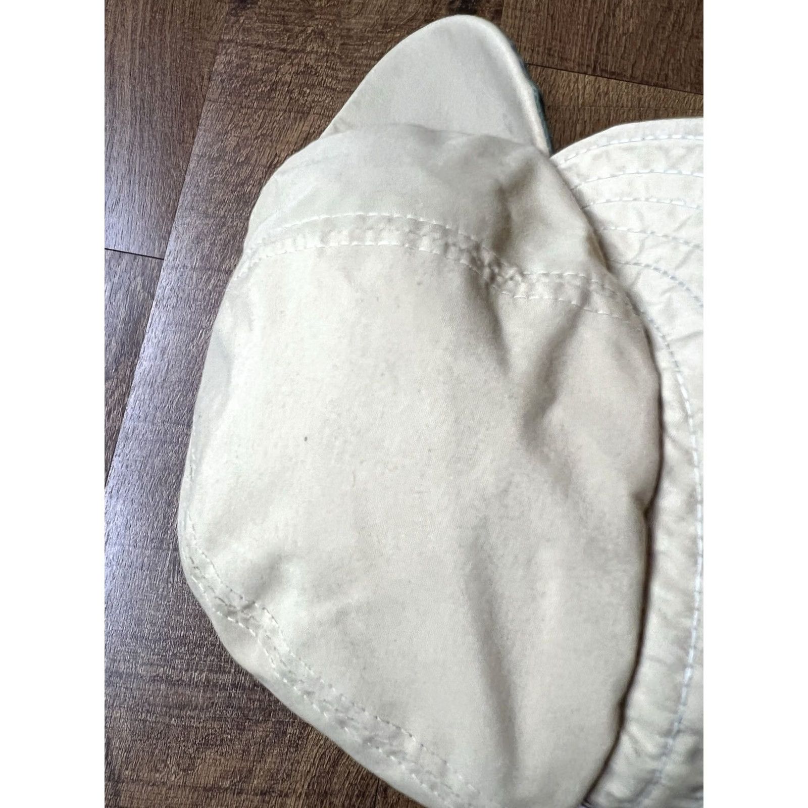 Vintage VINTAGE Columbia Fishing Hat Mens Beige Long Bill Gore-Tex USA Hat Mens One Size Beige USA Trapper Hat Size ONE SIZE - 6 Thumbnail