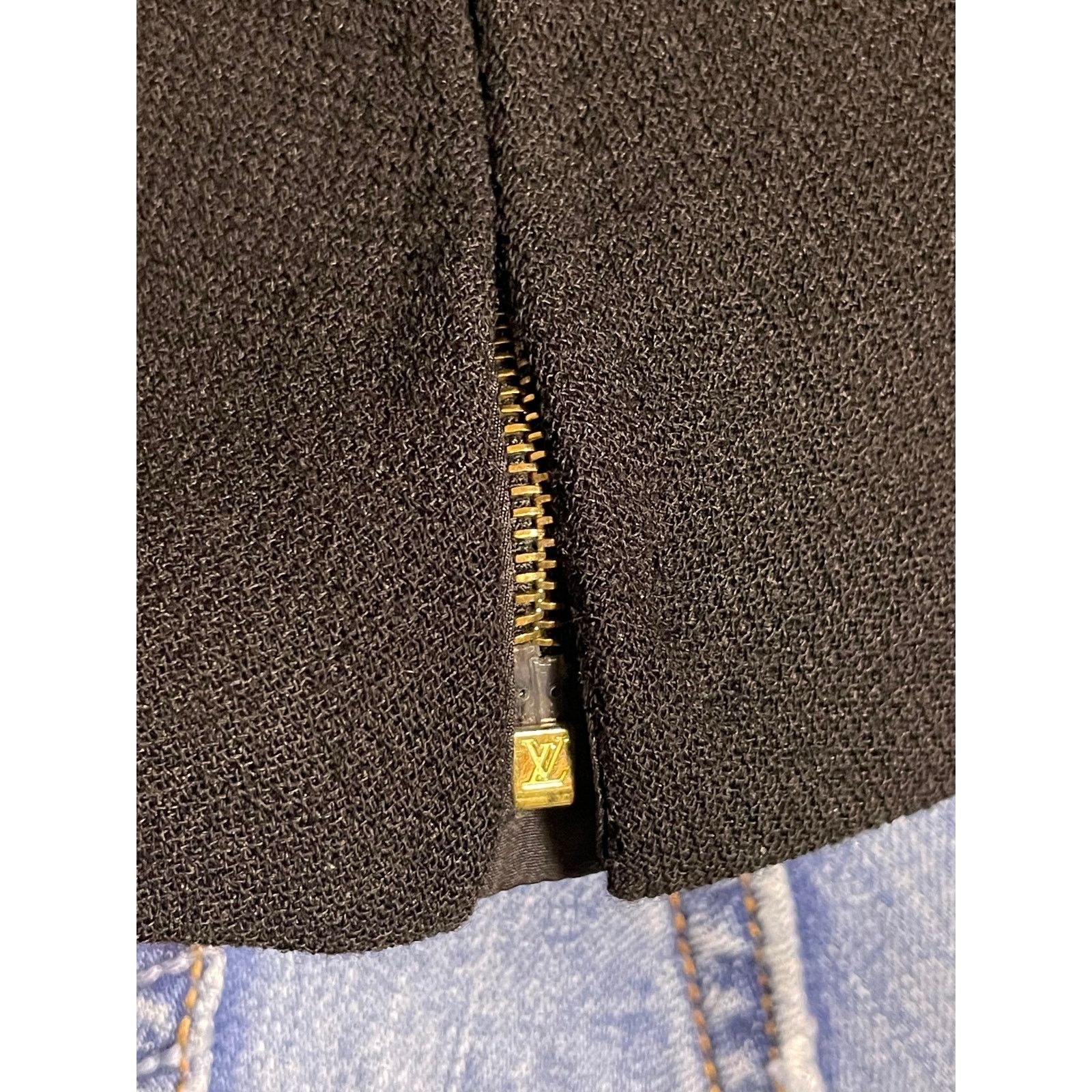 Louis Vuitton 2006 Louis Vuitton Black Wool and Silk Top By Marc Jacob Size XS / US 0-2 / IT 36-38 - 11 Thumbnail