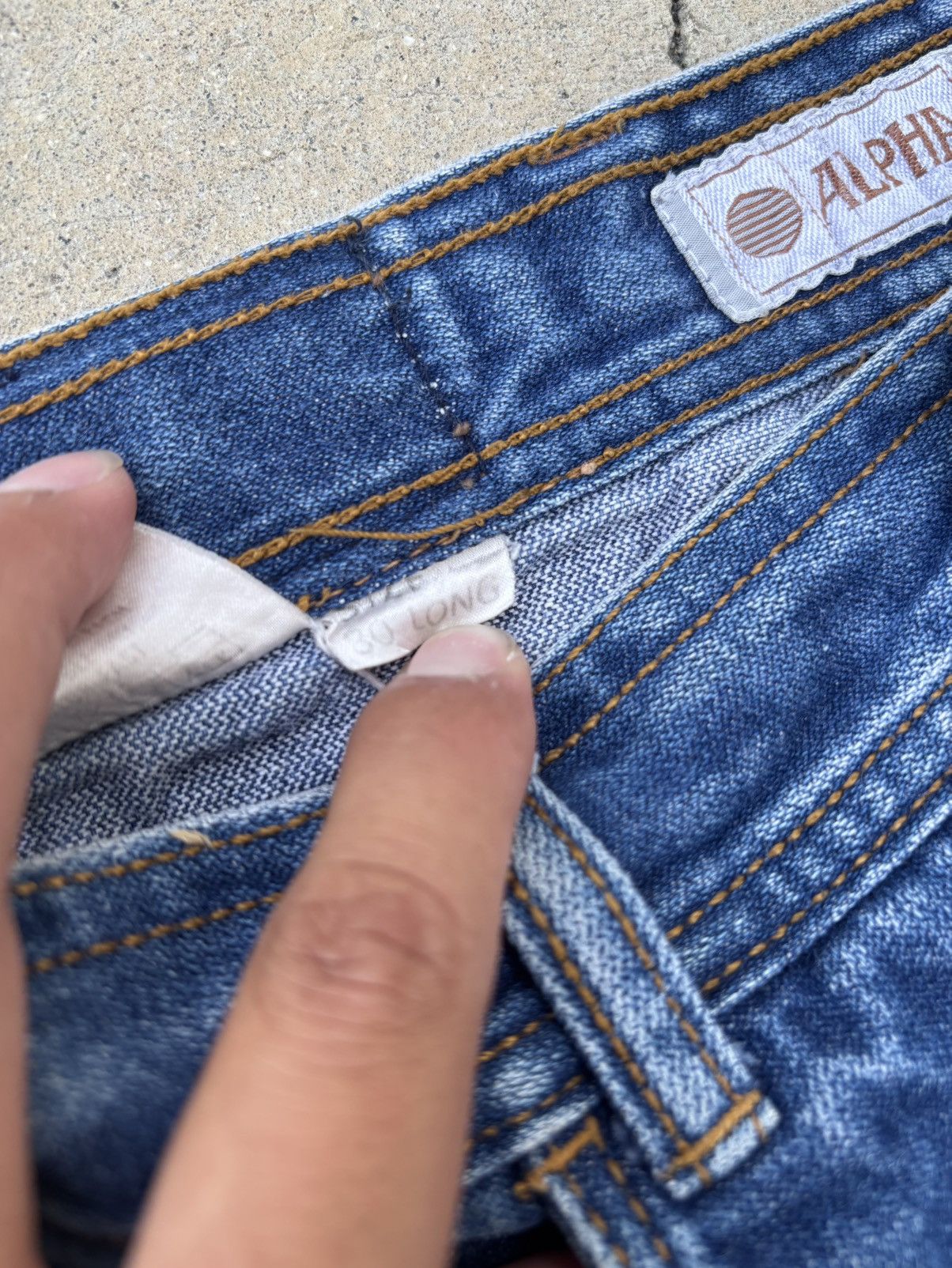Vintage 1970s Dark Wash Cowboy Flare Jeans Size US 28 / EU 44 - 4 Thumbnail