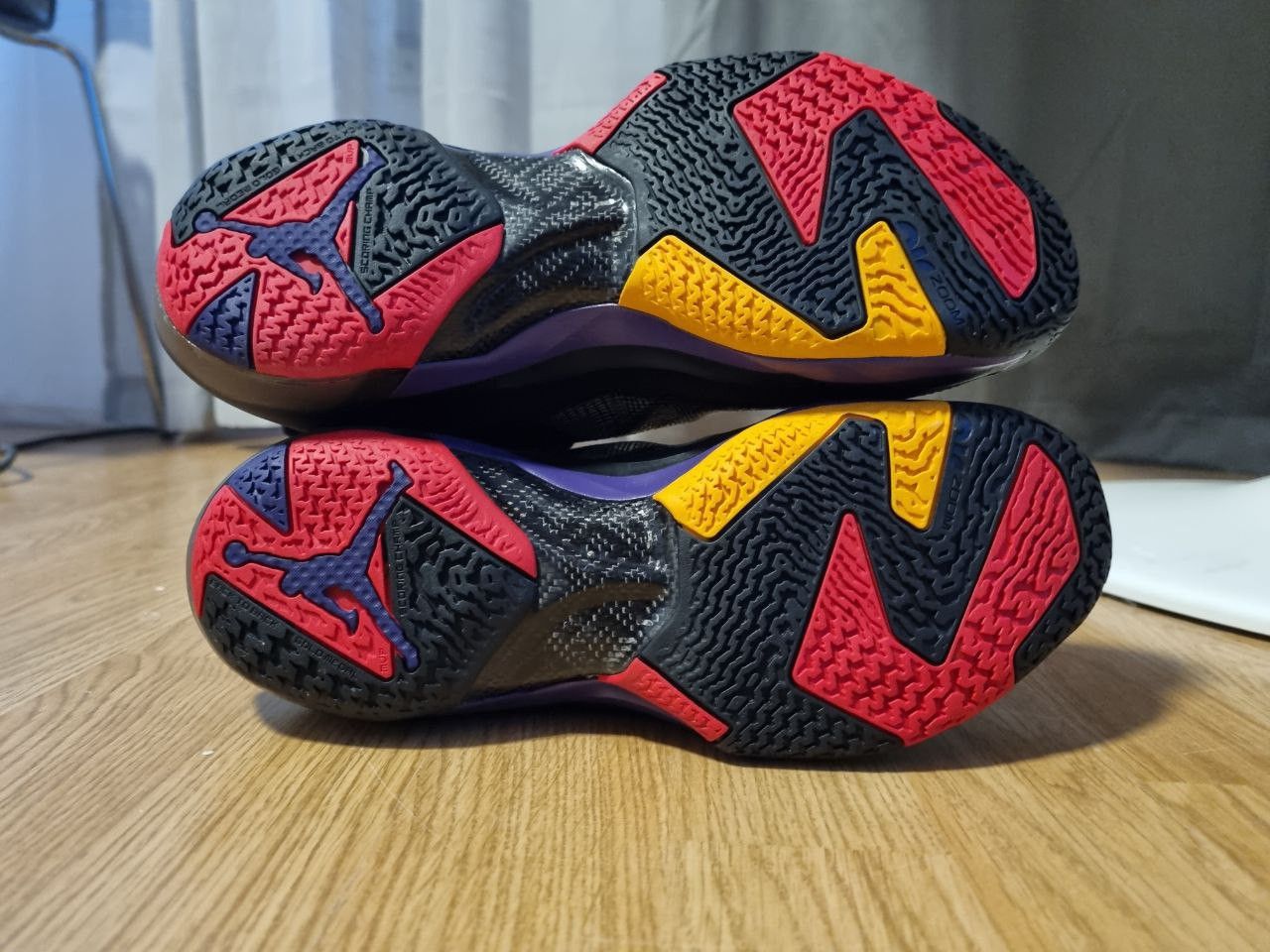 Jordan Brand Jordan 37 Raptors Size US 6.5 / EU 39-40 - 6 Thumbnail