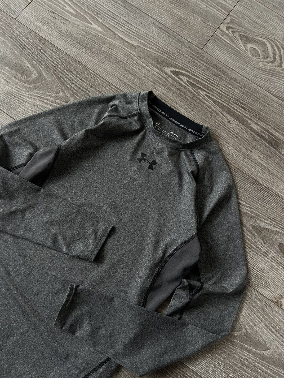 Other × Under Armour Under Armour Central Logo Onix Compression Heatgear Long Tee Size US M / EU 48-50 / 2 - 19 Thumbnail