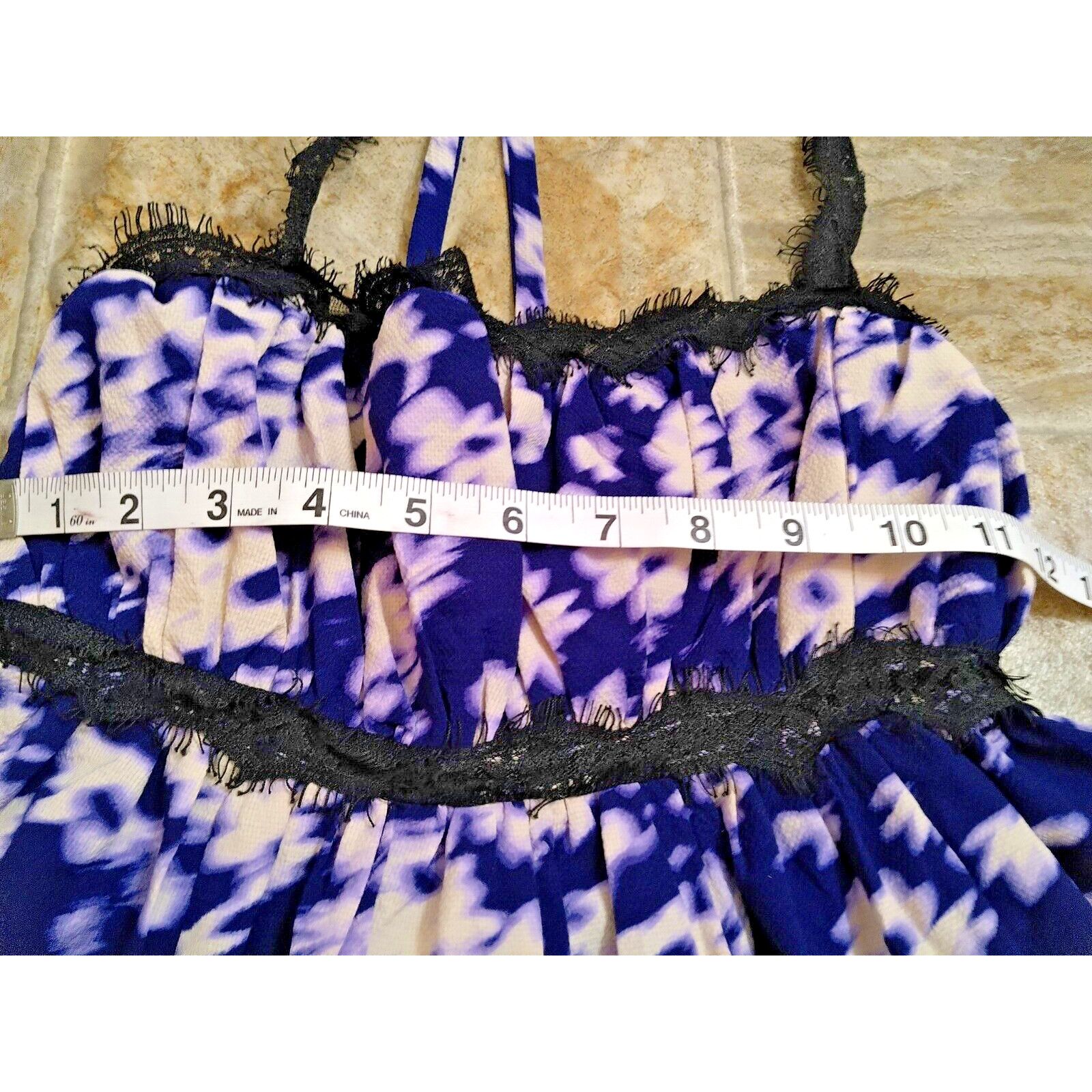 Urban Outfitters Urban Outfitters SP Mini Purple White Motif Floral Lace Trim Size S / US 4 / IT 40 - 8 Thumbnail