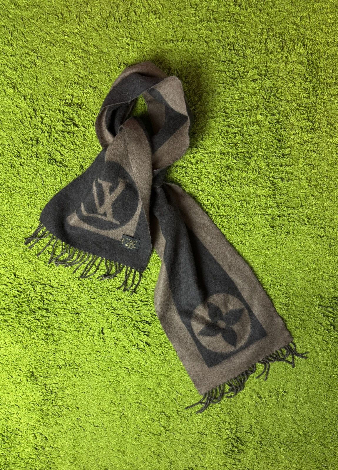 Louis Vuitton Louis Vuitton angora wool blend big logo unisex scarf Size ONE SIZE - 2 Thumbnail