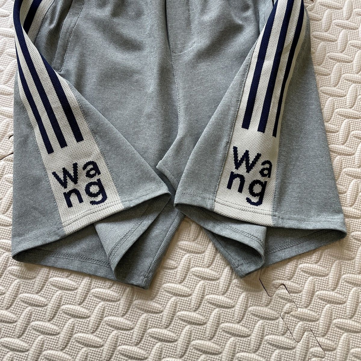 Designer Inspired by Alexander Wang 3M Logo Size US 32 / EU 48 - 4 Thumbnail