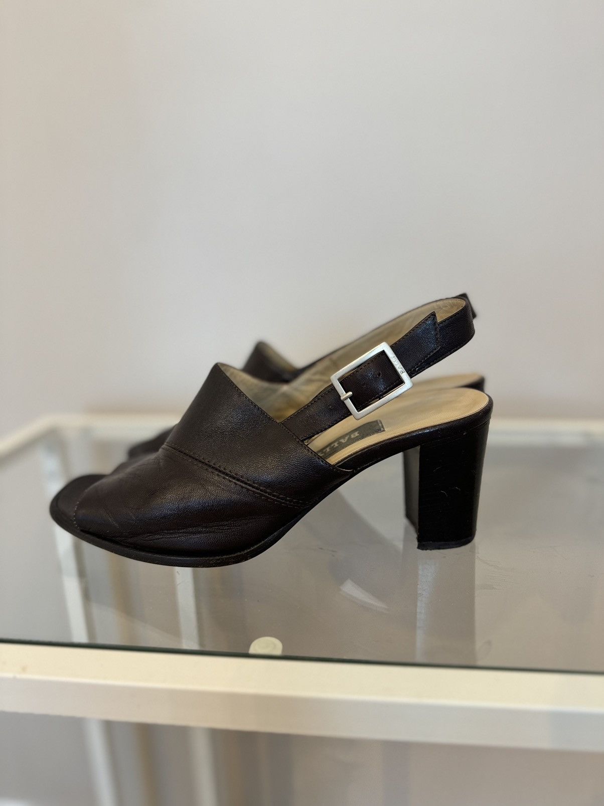 Bally Bally brown leather made in Italy shoes heels rare luxury Size US 10 / IT 40 - 3 Thumbnail