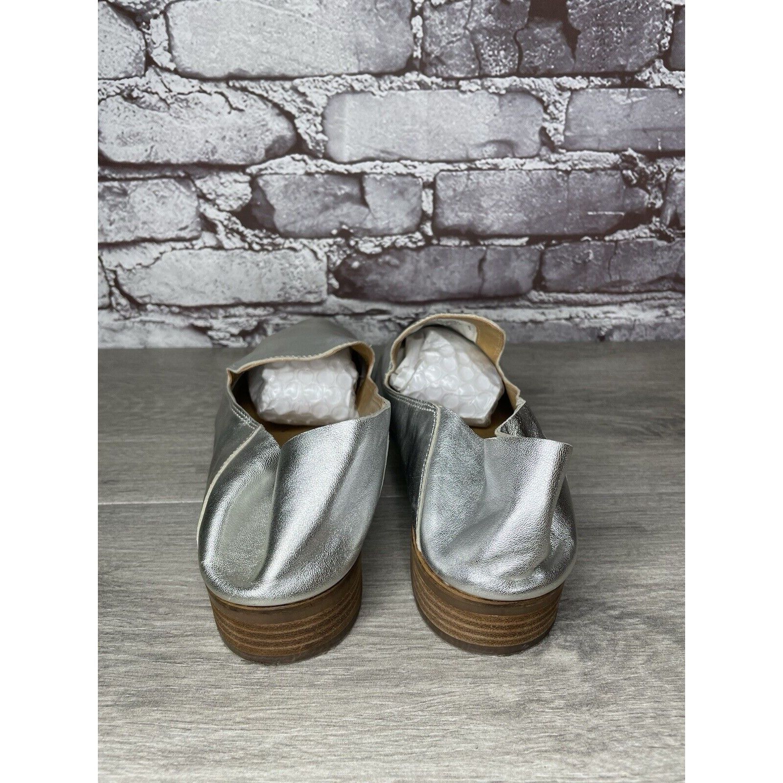 Lucky Brand Lucky Brand Metallic Silver Leather Slip On Loafers Flats Sh Size US 11 / IT 41 - 6 Thumbnail